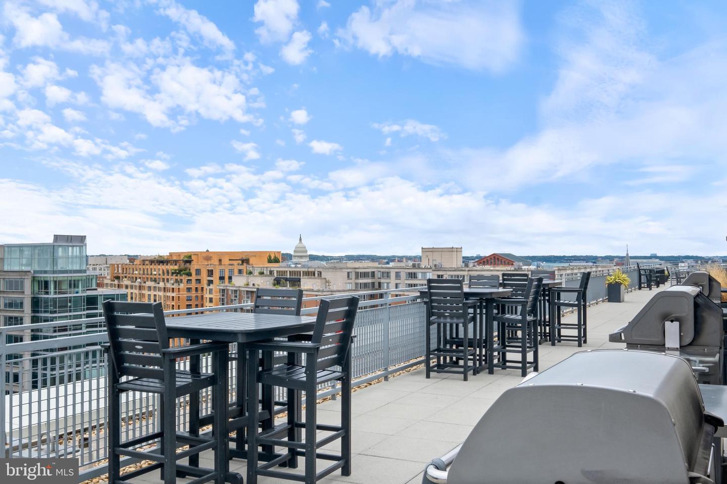 555 MASSACHUSETTS AVE NW #1319, WASHINGTON, District Of Columbia 20001, 1 Bedroom Bedrooms, ,1 BathroomBathrooms,Residential,For sale,555 MASSACHUSETTS AVE NW #1319,DCDC2227448 MLS # DCDC2227448