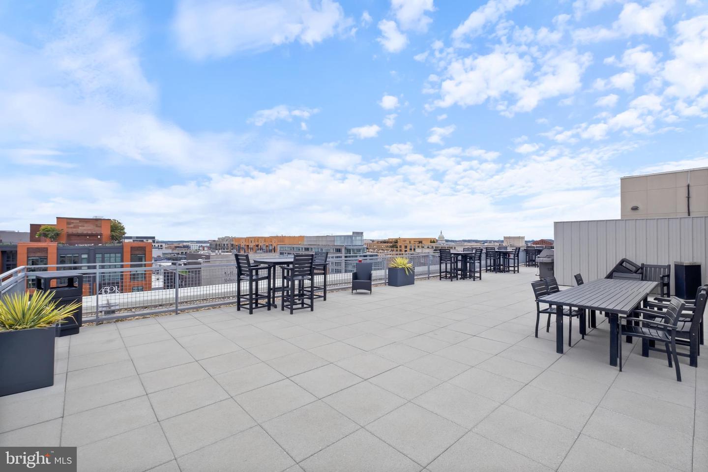 555 MASSACHUSETTS AVE NW #1319, WASHINGTON, District Of Columbia 20001, 1 Bedroom Bedrooms, ,1 BathroomBathrooms,Residential,For sale,555 MASSACHUSETTS AVE NW #1319,DCDC2227448 MLS # DCDC2227448