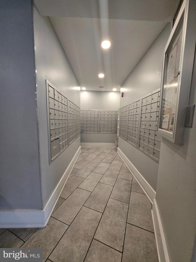 555 MASSACHUSETTS AVE NW #1319, WASHINGTON, District Of Columbia 20001, 1 Bedroom Bedrooms, ,1 BathroomBathrooms,Residential,For sale,555 MASSACHUSETTS AVE NW #1319,DCDC2227448 MLS # DCDC2227448