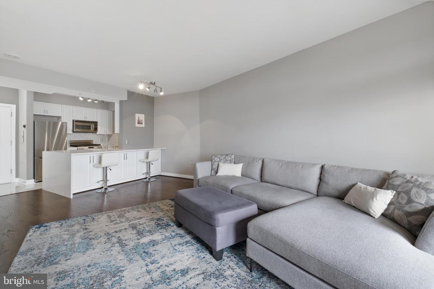 555 MASSACHUSETTS AVE NW #1319, WASHINGTON, District Of Columbia 20001, 1 Bedroom Bedrooms, ,1 BathroomBathrooms,Residential,For sale,555 MASSACHUSETTS AVE NW #1319,DCDC2227448 MLS # DCDC2227448
