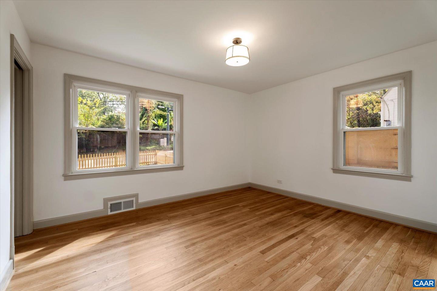 1125 PARK ST, CHARLOTTESVILLE, Virginia 22901, 4 Bedrooms Bedrooms, ,2 BathroomsBathrooms,Residential,For sale,1125 PARK ST,670091 MLS # 670091