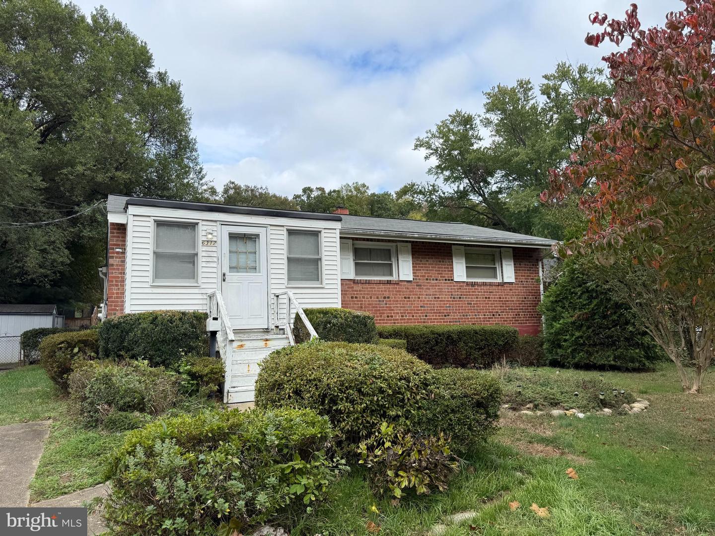 6312 INDIAN RUN PKWY, ALEXANDRIA, Virginia 22312, 3 Bedrooms Bedrooms, ,2 BathroomsBathrooms,Residential,For sale,6312 INDIAN RUN PKWY,VAFX2274876 MLS # VAFX2274876