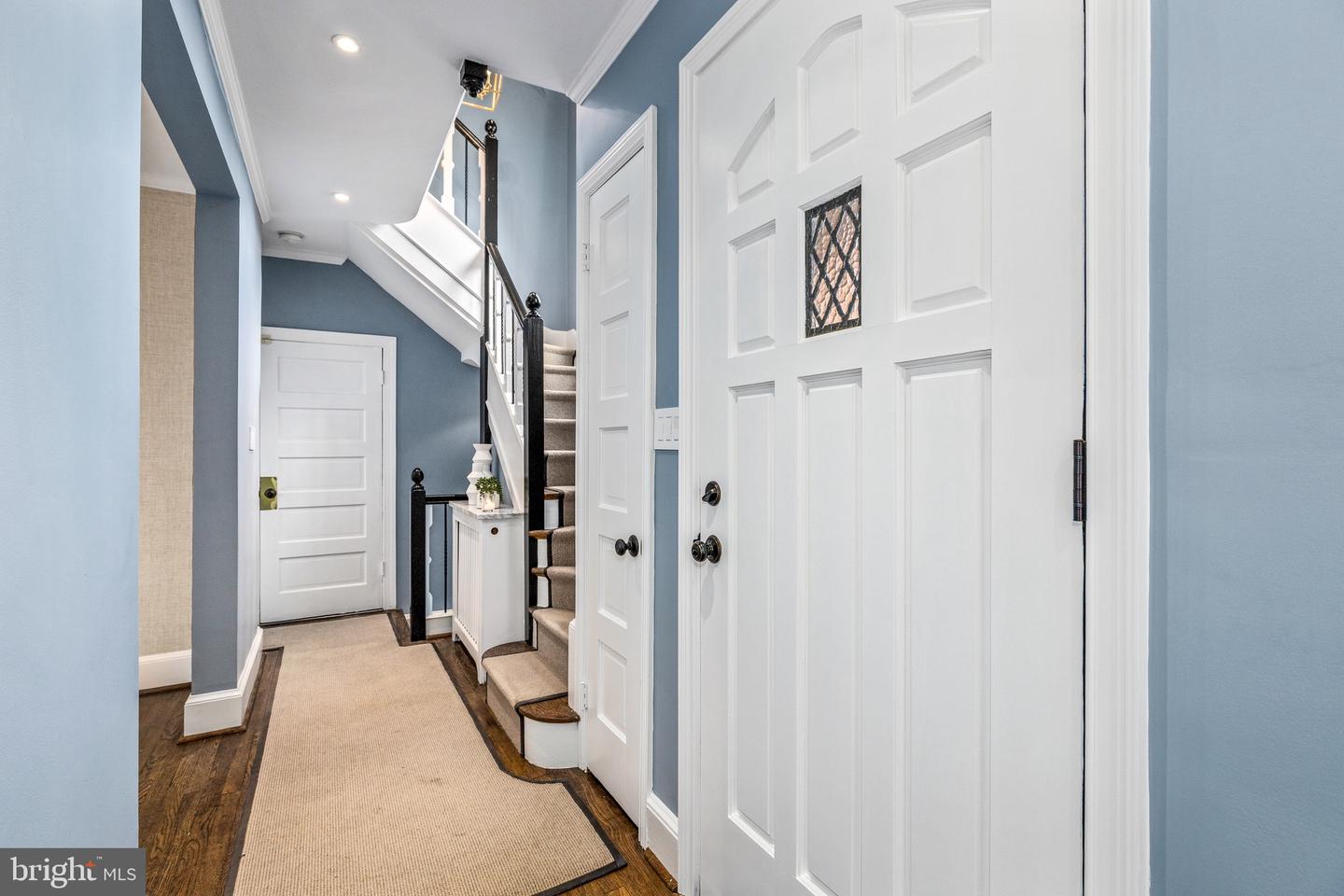 4100 49TH ST NW, WASHINGTON, District Of Columbia 20016, 4 Bedrooms Bedrooms, ,3 BathroomsBathrooms,Residential,For sale,4100 49TH ST NW,DCDC2227496 MLS # DCDC2227496