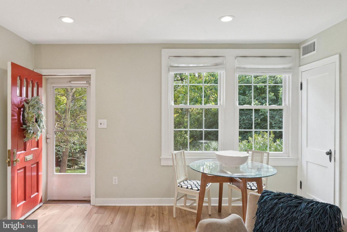 1415 S BARTON ST #252, ARLINGTON, Virginia 22204, 1 Bedroom Bedrooms, ,1 BathroomBathrooms,Residential,For sale,1415 S BARTON ST #252,VAAR2065034 MLS # VAAR2065034
