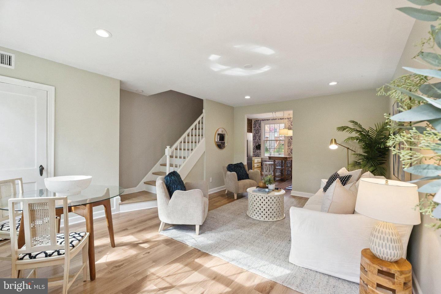 1415 S BARTON ST #252, ARLINGTON, Virginia 22204, 1 Bedroom Bedrooms, ,1 BathroomBathrooms,Residential,For sale,1415 S BARTON ST #252,VAAR2065034 MLS # VAAR2065034
