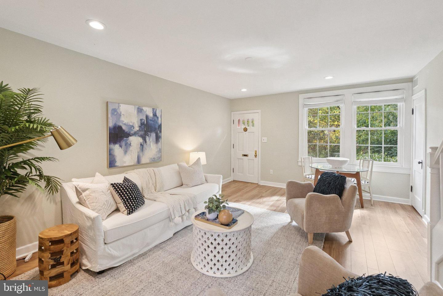 1415 S BARTON ST #252, ARLINGTON, Virginia 22204, 1 Bedroom Bedrooms, ,1 BathroomBathrooms,Residential,For sale,1415 S BARTON ST #252,VAAR2065034 MLS # VAAR2065034