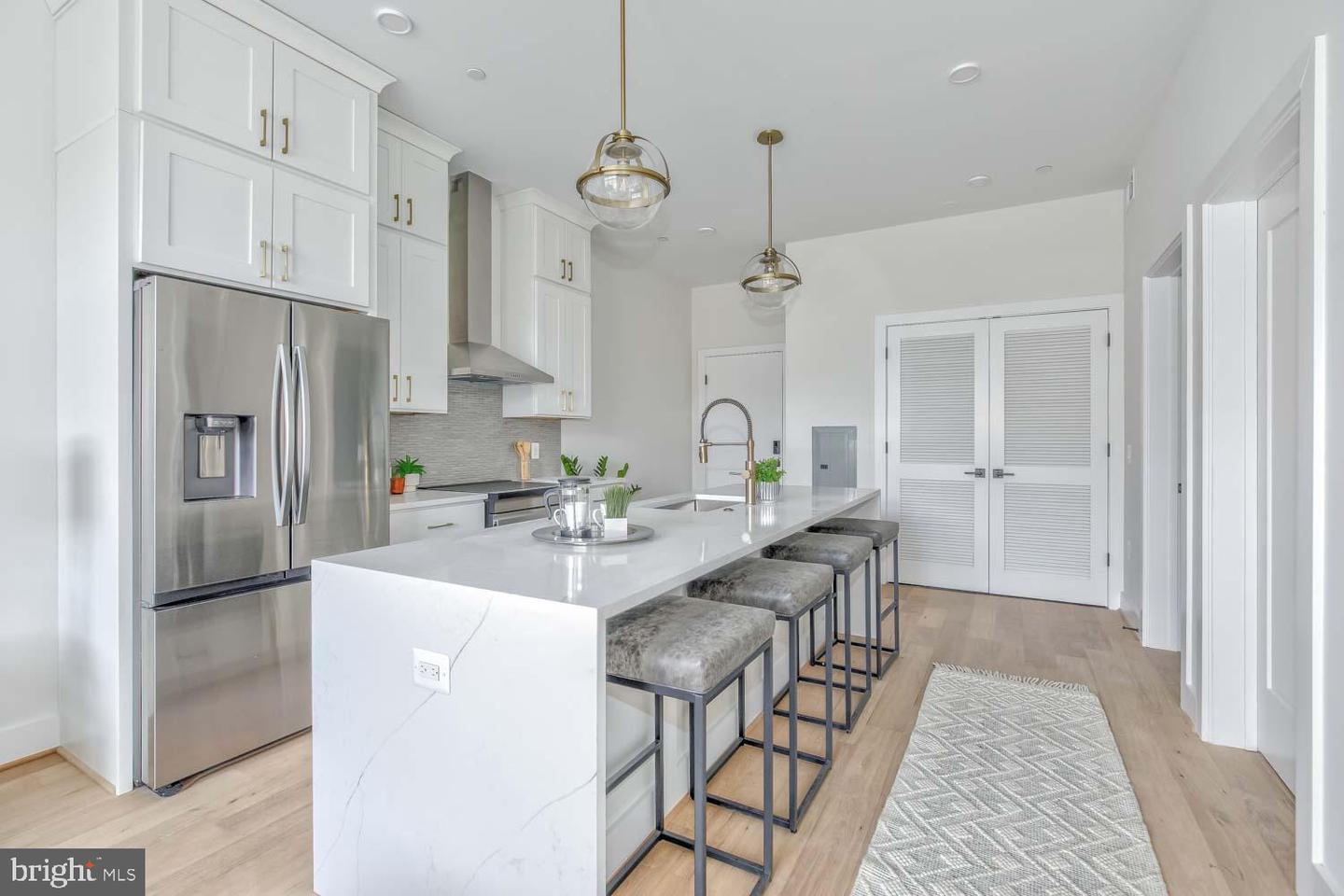 4347 HARRISON ST NW #2, WASHINGTON, District Of Columbia 20015, 2 Bedrooms Bedrooms, ,2 BathroomsBathrooms,Residential,For sale,4347 HARRISON ST NW #2,DCDC2227550 MLS # DCDC2227550