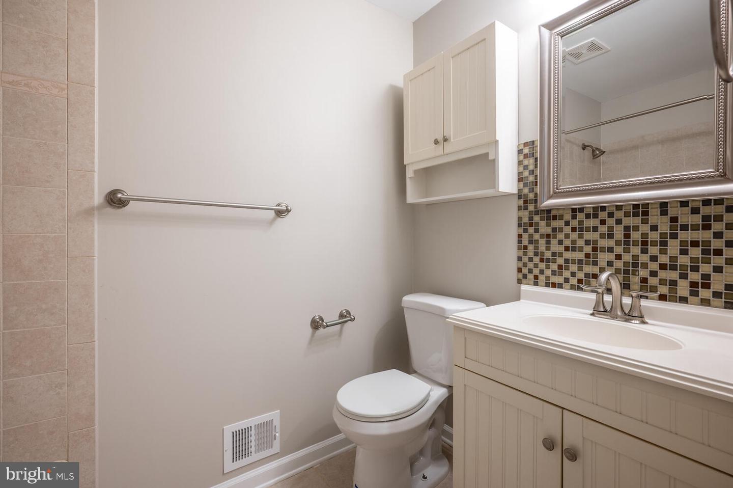 5102 SPRING BRANCH BLVD, DUMFRIES, Virginia 22025, 3 Bedrooms Bedrooms, ,3 BathroomsBathrooms,Residential,For sale,5102 SPRING BRANCH BLVD,VAPW2106096 MLS # VAPW2106096