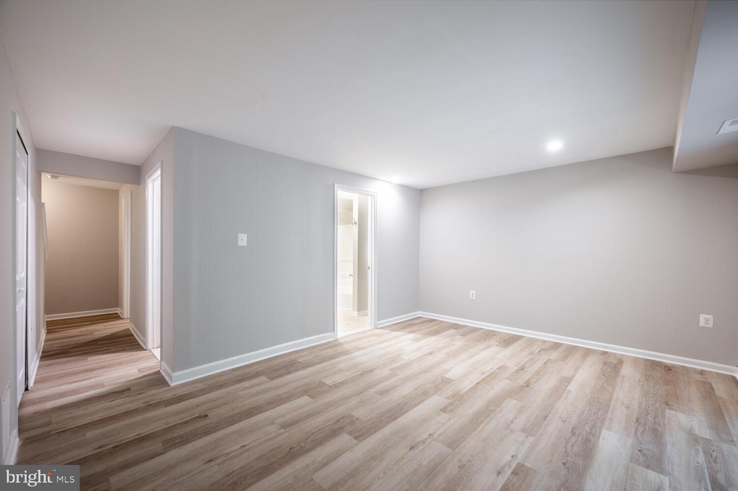5102 SPRING BRANCH BLVD, DUMFRIES, Virginia 22025, 3 Bedrooms Bedrooms, ,3 BathroomsBathrooms,Residential,For sale,5102 SPRING BRANCH BLVD,VAPW2106096 MLS # VAPW2106096