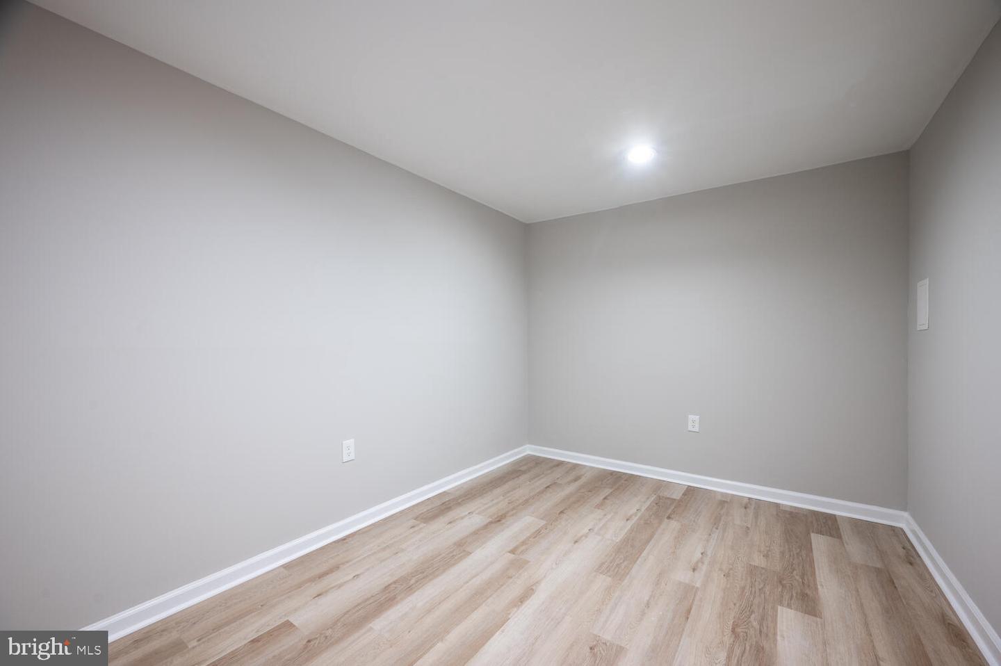 5102 SPRING BRANCH BLVD, DUMFRIES, Virginia 22025, 3 Bedrooms Bedrooms, ,3 BathroomsBathrooms,Residential,For sale,5102 SPRING BRANCH BLVD,VAPW2106096 MLS # VAPW2106096