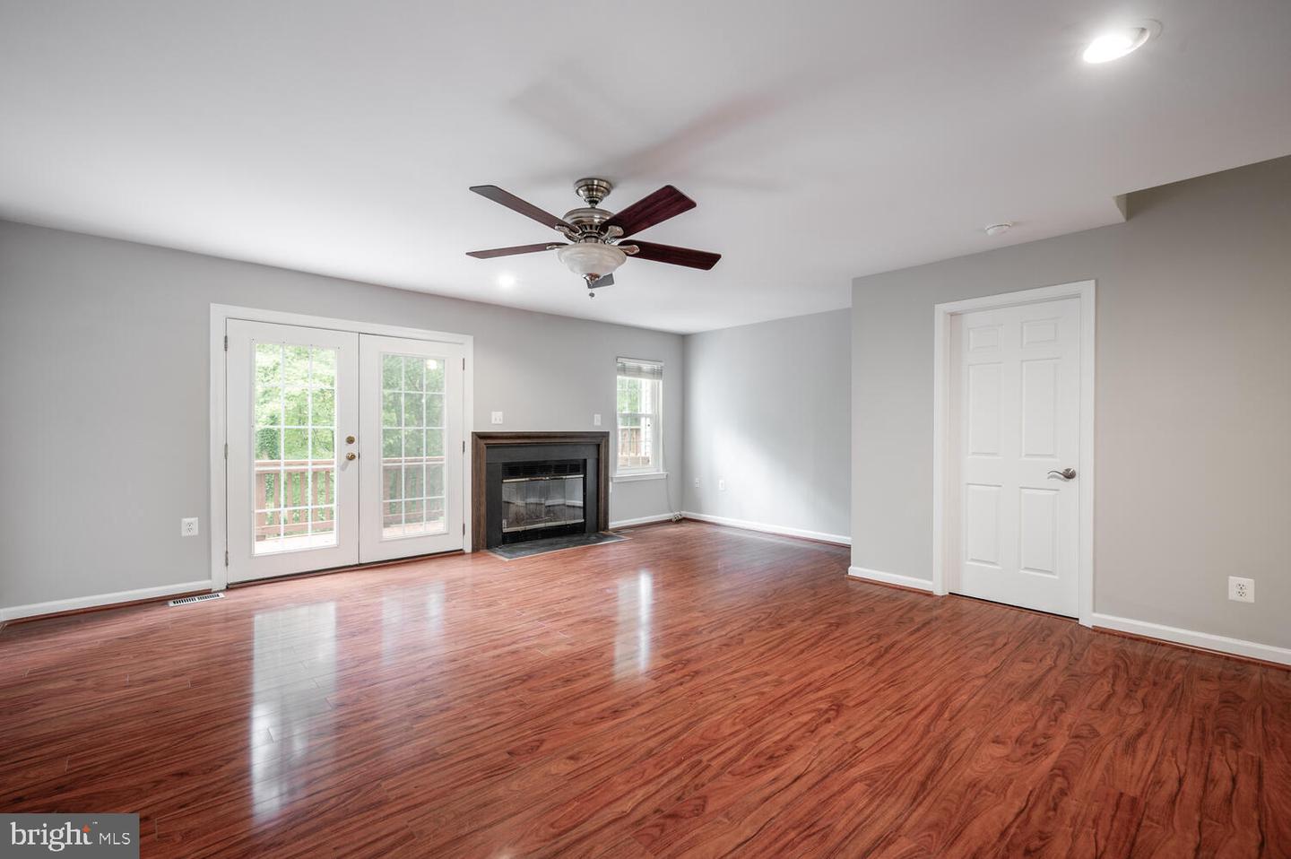 5102 SPRING BRANCH BLVD, DUMFRIES, Virginia 22025, 3 Bedrooms Bedrooms, ,3 BathroomsBathrooms,Residential,For sale,5102 SPRING BRANCH BLVD,VAPW2106096 MLS # VAPW2106096