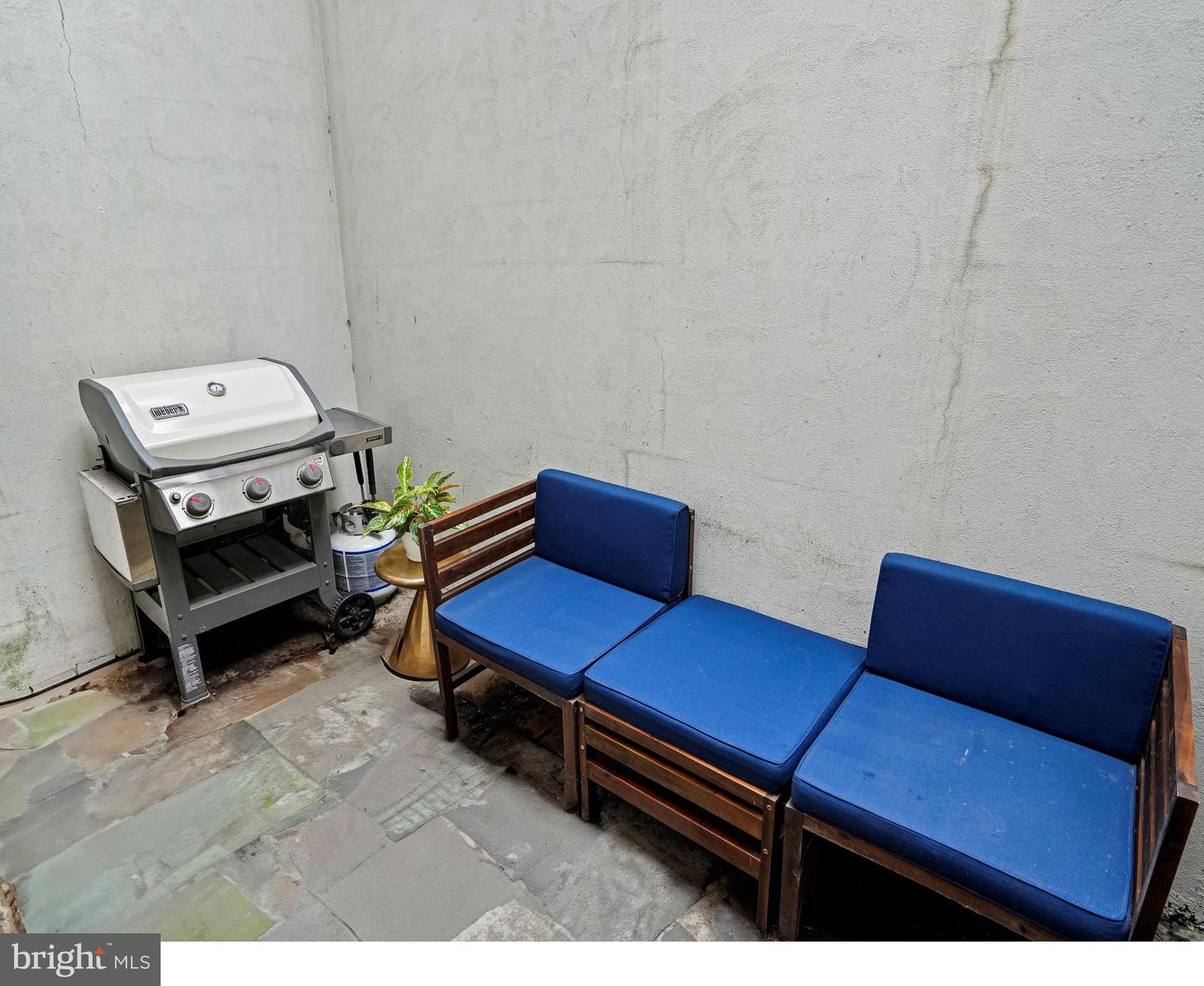 725 EUCLID ST NW #1, WASHINGTON, District Of Columbia 20001, 2 Bedrooms Bedrooms, ,2 BathroomsBathrooms,Residential,For sale,725 EUCLID ST NW #1,DCDC2227342 MLS # DCDC2227342