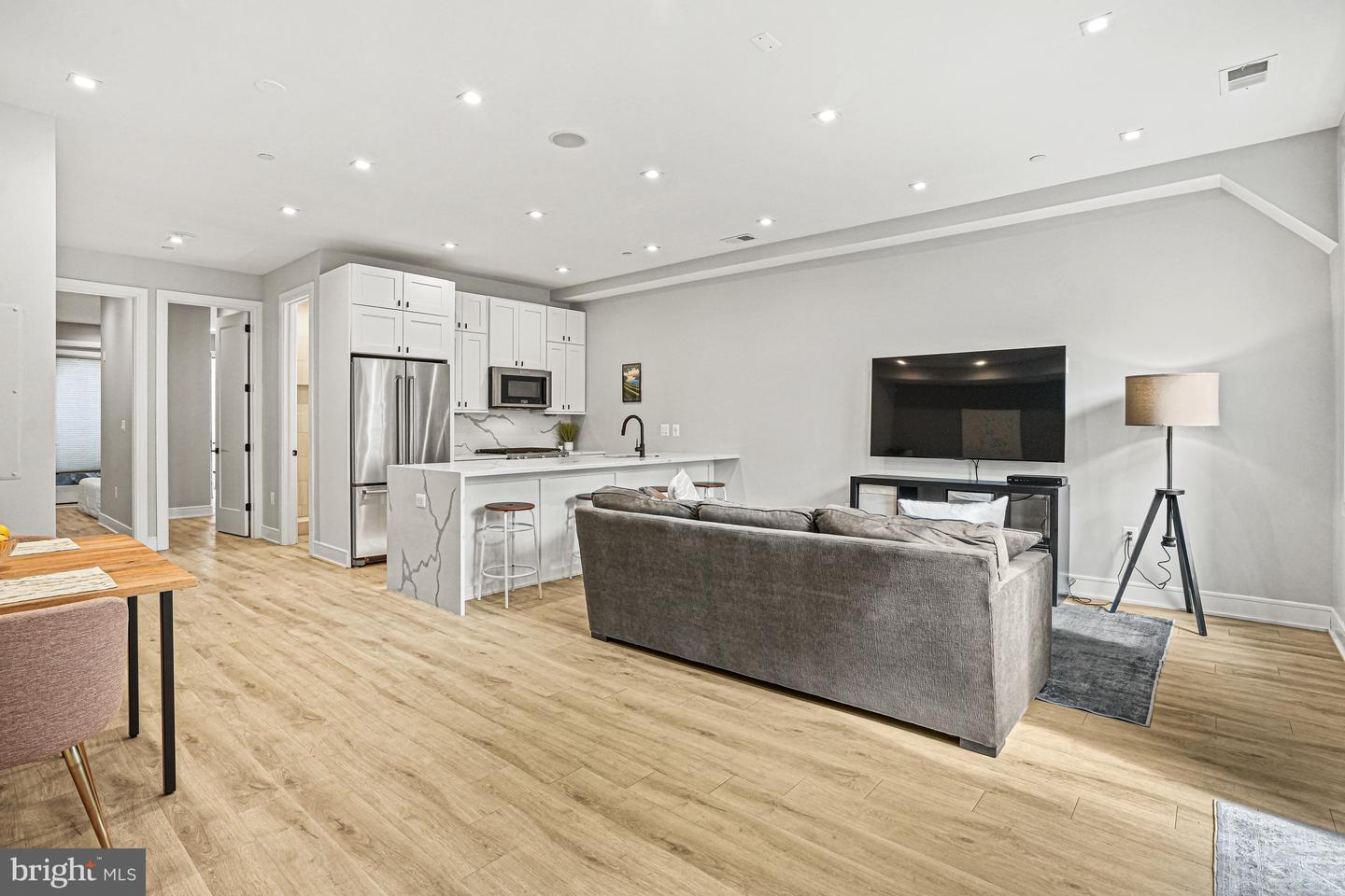 725 EUCLID ST NW #1, WASHINGTON, District Of Columbia 20001, 2 Bedrooms Bedrooms, ,2 BathroomsBathrooms,Residential,For sale,725 EUCLID ST NW #1,DCDC2227342 MLS # DCDC2227342