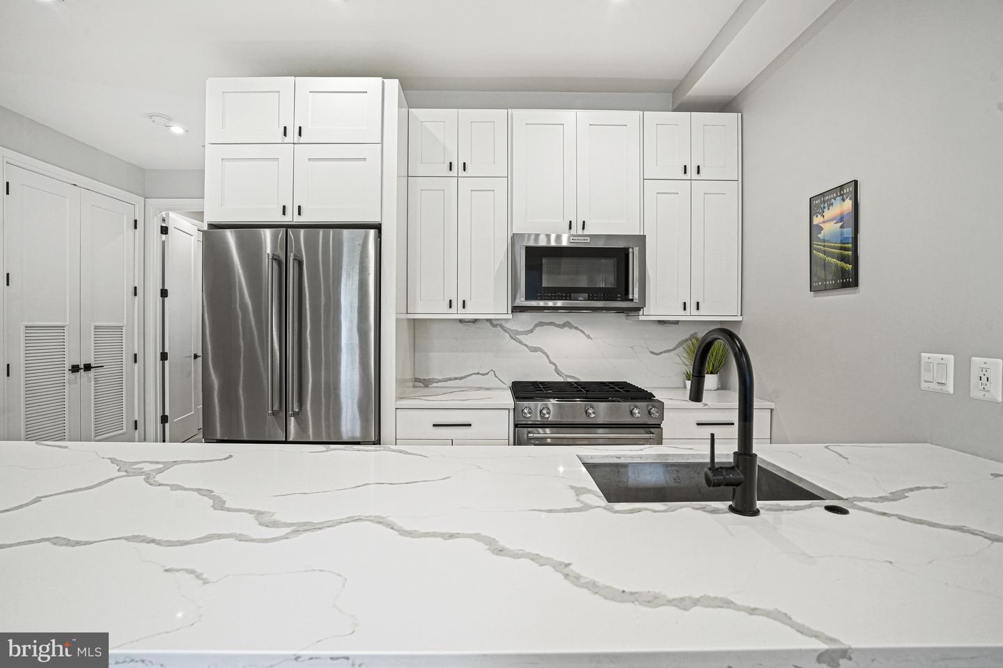 725 EUCLID ST NW #1, WASHINGTON, District Of Columbia 20001, 2 Bedrooms Bedrooms, ,2 BathroomsBathrooms,Residential,For sale,725 EUCLID ST NW #1,DCDC2227342 MLS # DCDC2227342