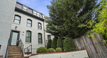725 EUCLID ST NW #1, WASHINGTON, District Of Columbia 20001, 2 Bedrooms Bedrooms, ,2 BathroomsBathrooms,Residential,For sale,725 EUCLID ST NW #1,DCDC2227342 MLS # DCDC2227342