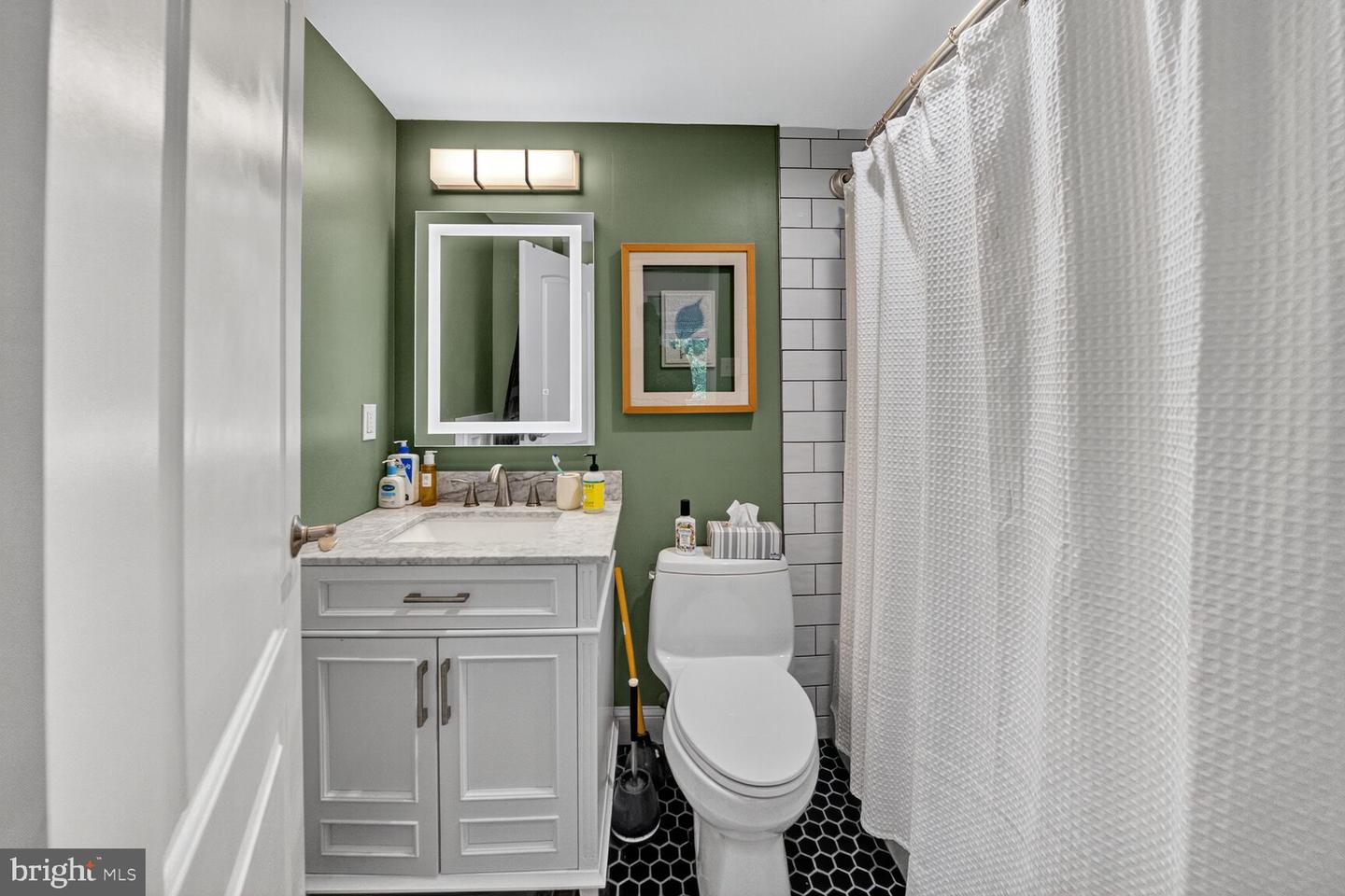 2755 ORDWAY ST NW #106, WASHINGTON, District Of Columbia 20008, 1 Bedroom Bedrooms, ,1 BathroomBathrooms,Residential,For sale,2755 ORDWAY ST NW #106,DCDC2227360 MLS # DCDC2227360
