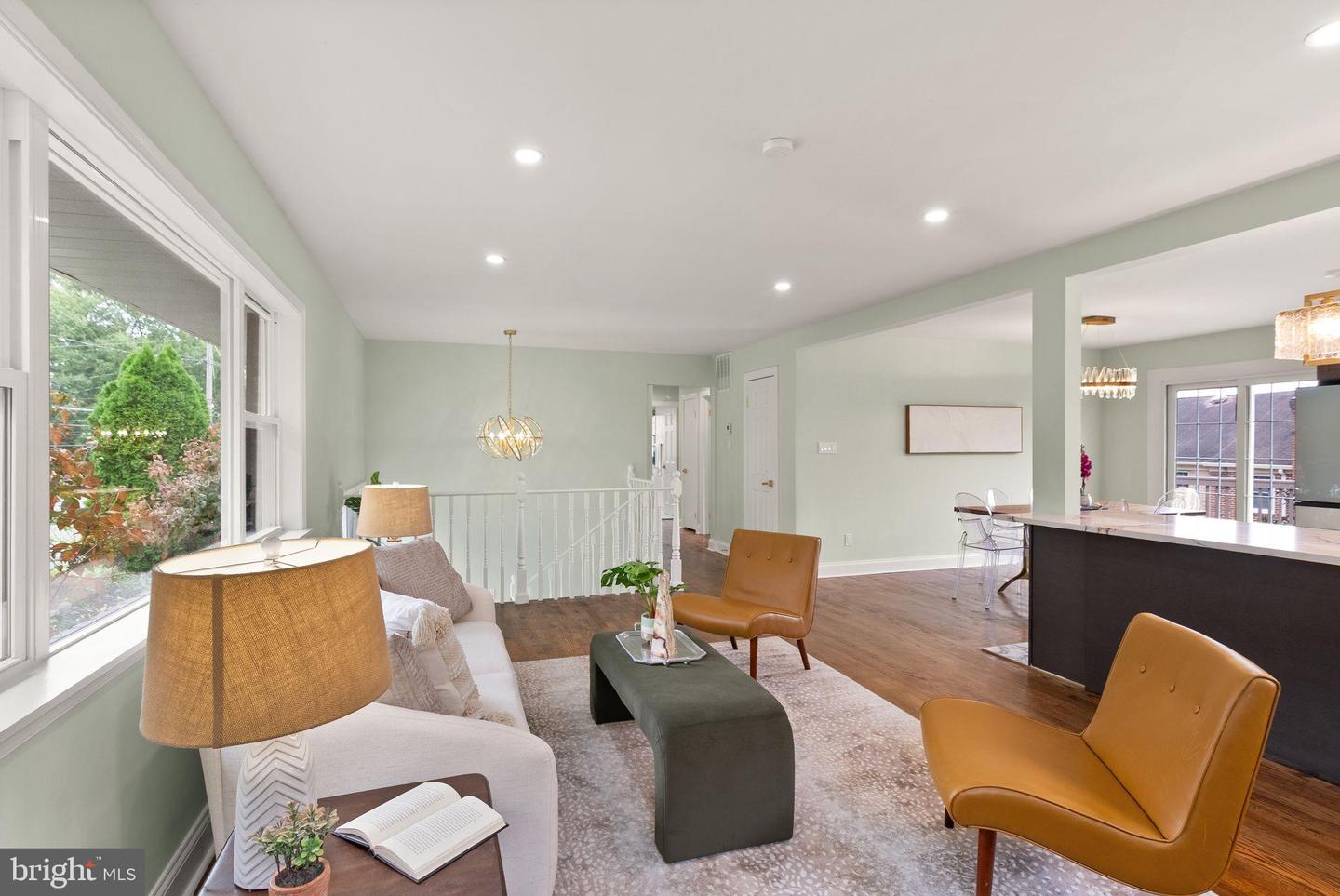 306 N MADISON ST, ARLINGTON, Virginia 22203, 5 Bedrooms Bedrooms, 13 Rooms Rooms,3 BathroomsBathrooms,Residential,For sale,306 N MADISON ST,VAAR2065000 MLS # VAAR2065000