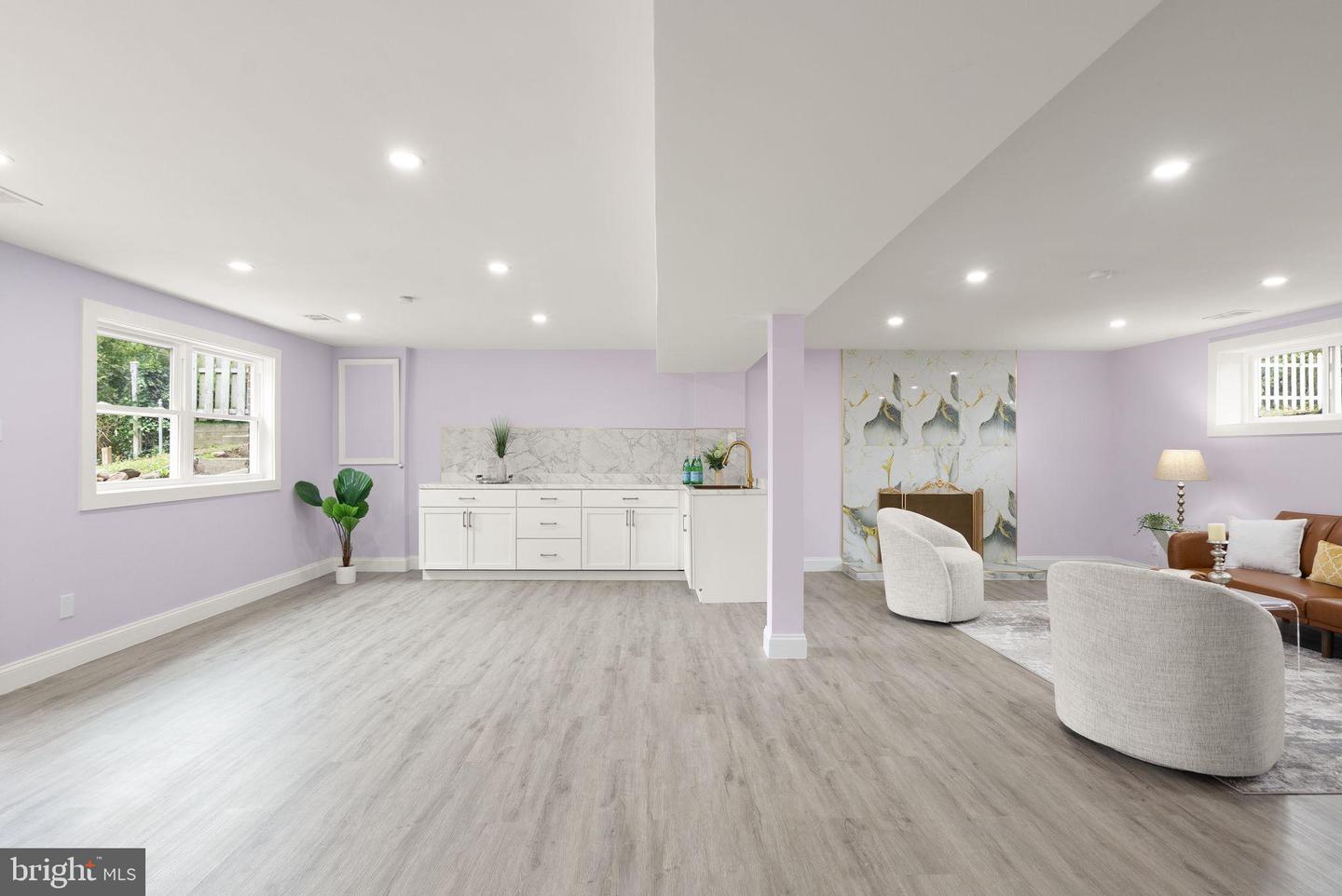 306 N MADISON ST, ARLINGTON, Virginia 22203, 5 Bedrooms Bedrooms, 13 Rooms Rooms,3 BathroomsBathrooms,Residential,For sale,306 N MADISON ST,VAAR2065000 MLS # VAAR2065000