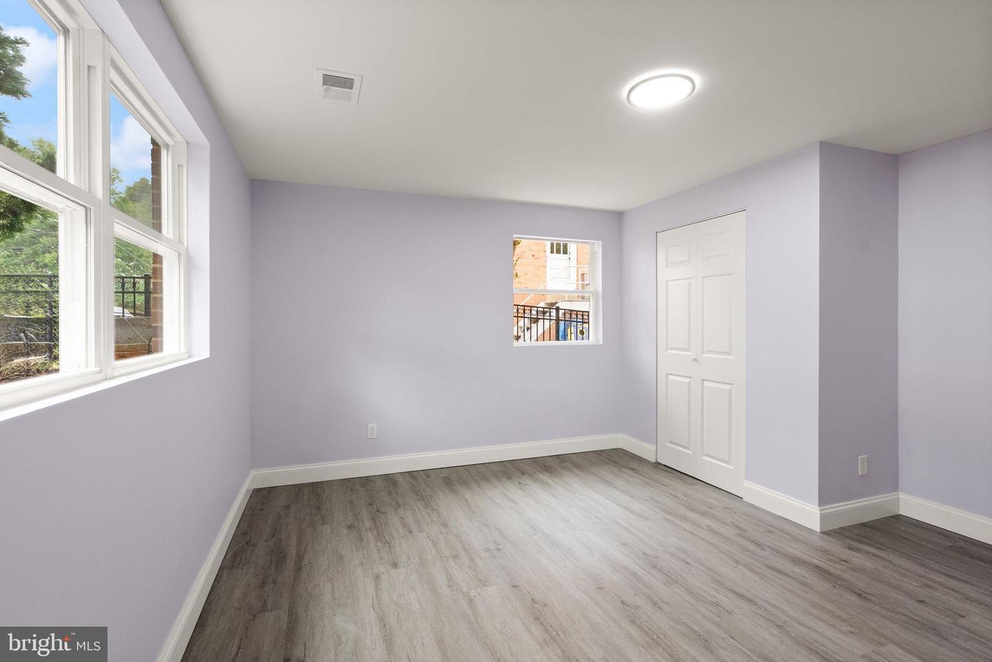 306 N MADISON ST, ARLINGTON, Virginia 22203, 5 Bedrooms Bedrooms, 13 Rooms Rooms,3 BathroomsBathrooms,Residential,For sale,306 N MADISON ST,VAAR2065000 MLS # VAAR2065000