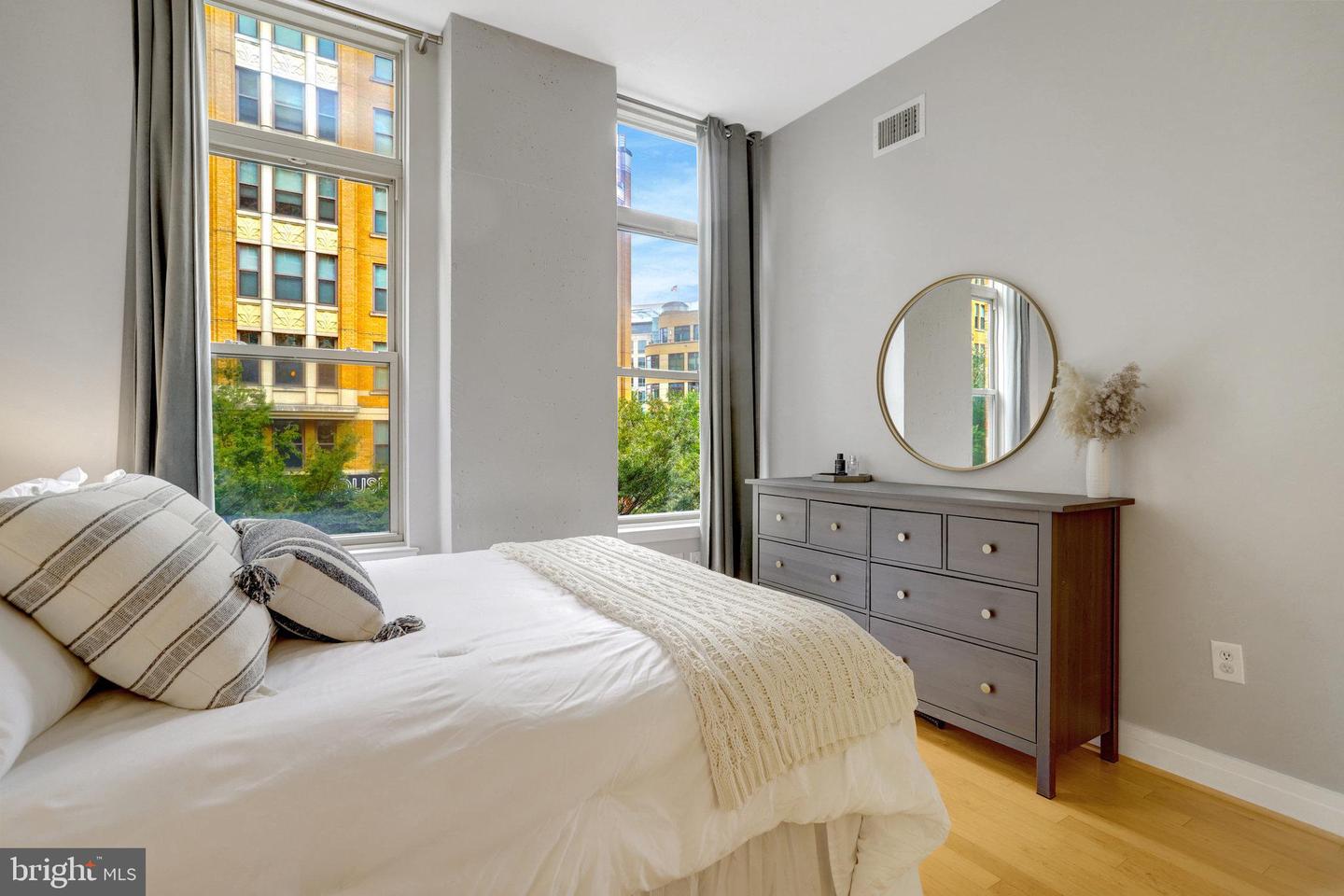 1205 N GARFIELD ST #308, ARLINGTON, Virginia 22201, 2 Bedrooms Bedrooms, ,2 BathroomsBathrooms,Residential,For sale,1205 N GARFIELD ST #308,VAAR2065012 MLS # VAAR2065012