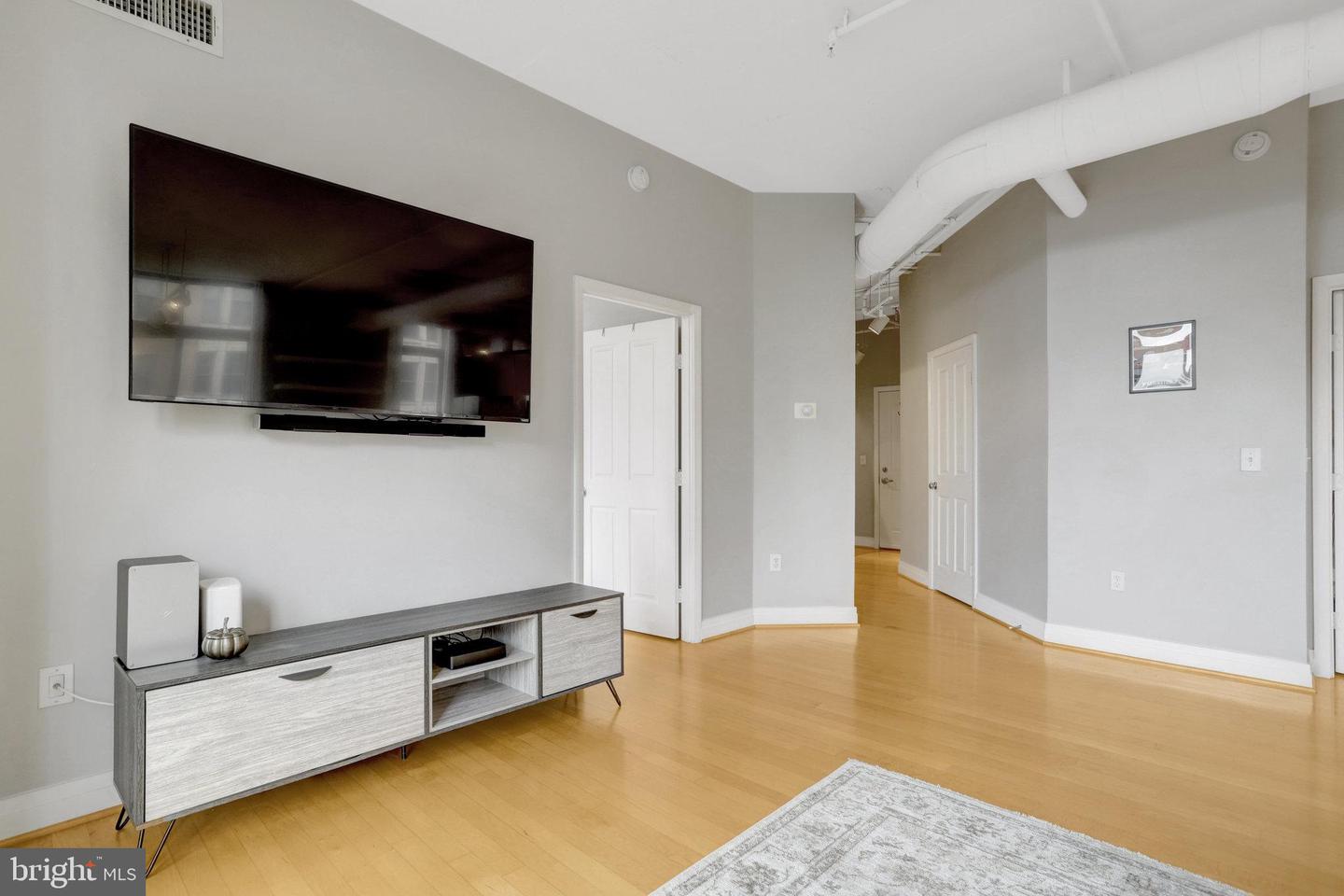 1205 N GARFIELD ST #308, ARLINGTON, Virginia 22201, 2 Bedrooms Bedrooms, ,2 BathroomsBathrooms,Residential,For sale,1205 N GARFIELD ST #308,VAAR2065012 MLS # VAAR2065012