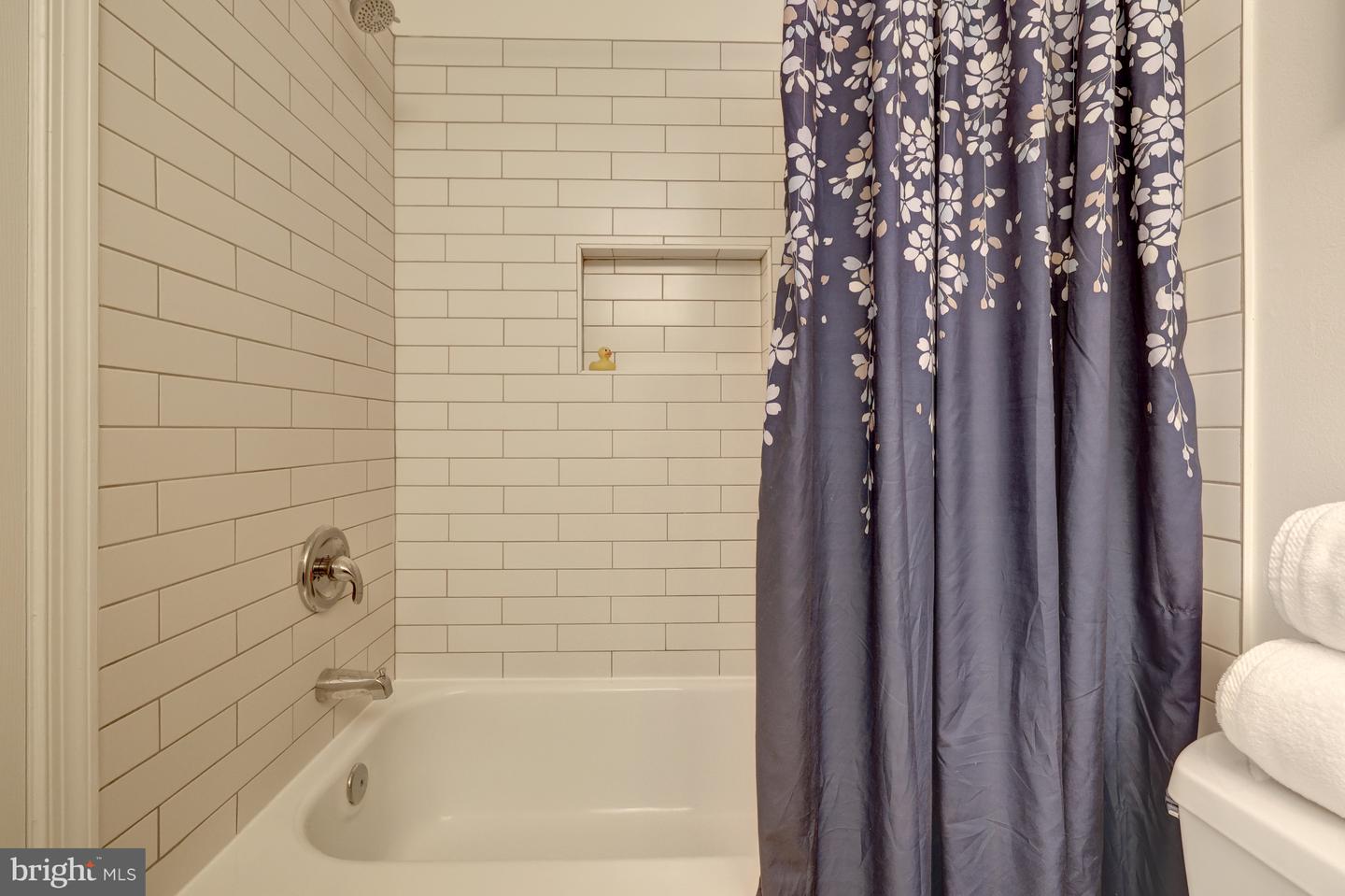 2312 HORSEFERRY CT, RESTON, Virginia 20191, 3 Bedrooms Bedrooms, 12 Rooms Rooms,2 BathroomsBathrooms,Residential,For sale,2312 HORSEFERRY CT,VAFX2274784 MLS # VAFX2274784