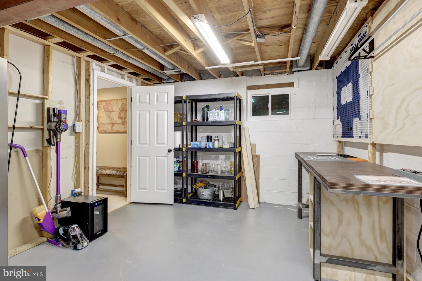 2312 HORSEFERRY CT, RESTON, Virginia 20191, 3 Bedrooms Bedrooms, 12 Rooms Rooms,2 BathroomsBathrooms,Residential,For sale,2312 HORSEFERRY CT,VAFX2274784 MLS # VAFX2274784