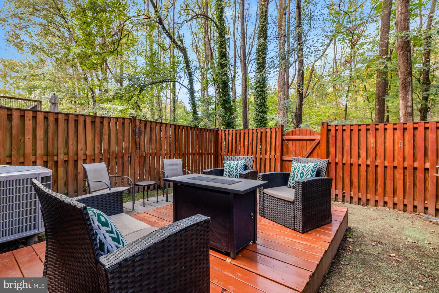 2312 HORSEFERRY CT, RESTON, Virginia 20191, 3 Bedrooms Bedrooms, 12 Rooms Rooms,2 BathroomsBathrooms,Residential,For sale,2312 HORSEFERRY CT,VAFX2274784 MLS # VAFX2274784