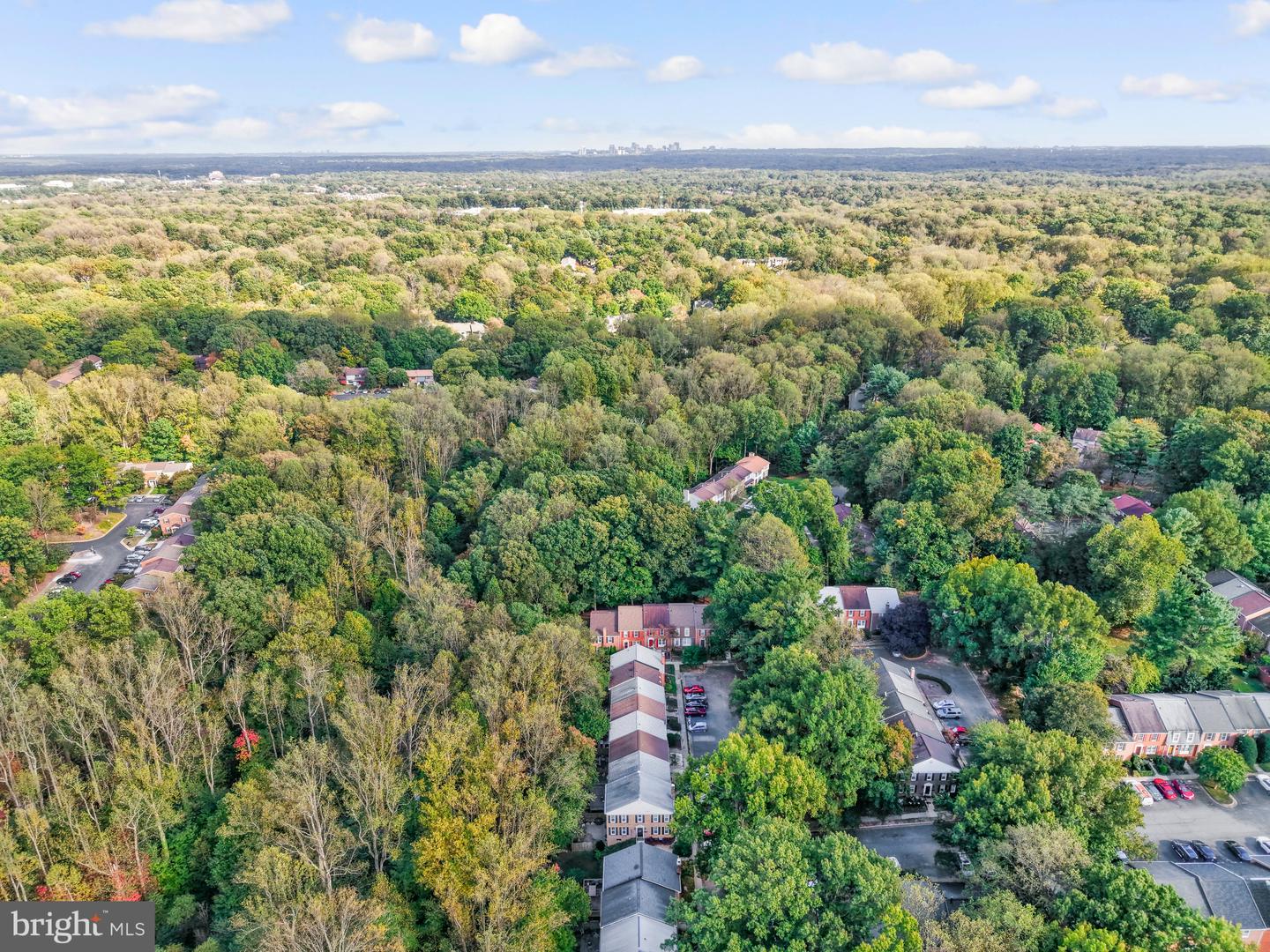 2312 HORSEFERRY CT, RESTON, Virginia 20191, 3 Bedrooms Bedrooms, 12 Rooms Rooms,2 BathroomsBathrooms,Residential,For sale,2312 HORSEFERRY CT,VAFX2274784 MLS # VAFX2274784
