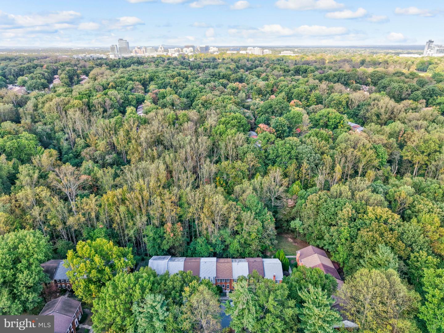 2312 HORSEFERRY CT, RESTON, Virginia 20191, 3 Bedrooms Bedrooms, 12 Rooms Rooms,2 BathroomsBathrooms,Residential,For sale,2312 HORSEFERRY CT,VAFX2274784 MLS # VAFX2274784