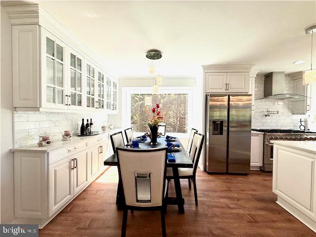 404 WOODBROOK DR, LANCASTER, Virginia 22503, 4 Bedrooms Bedrooms, 13 Rooms Rooms,2 BathroomsBathrooms,Residential,For sale,404 WOODBROOK DR,VALV2000890 MLS # VALV2000890