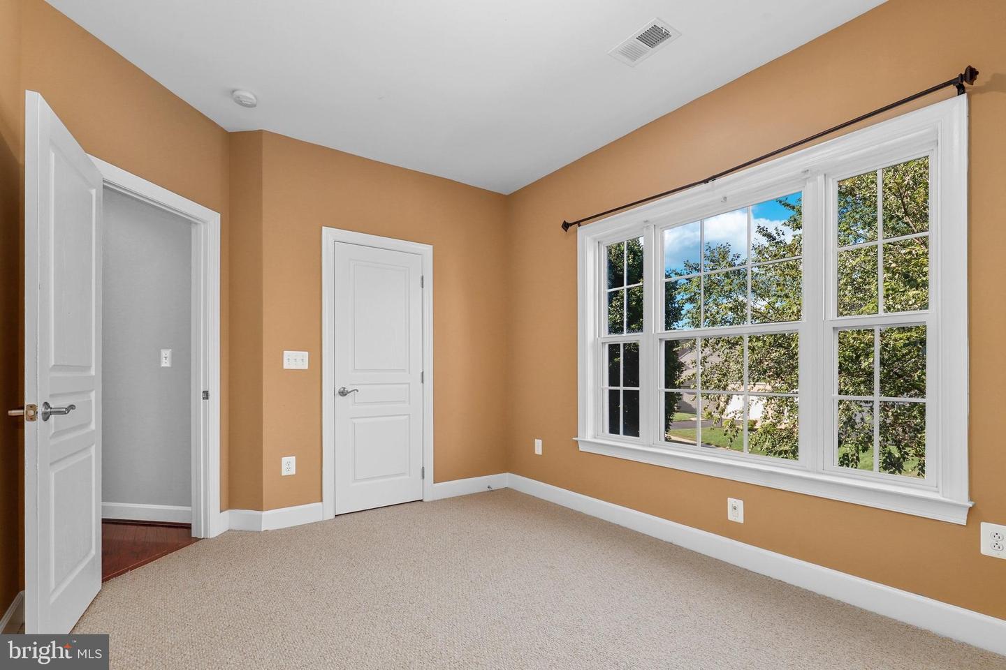 10741 MONOCACY WAY, MANASSAS, Virginia 20112, 6 Bedrooms Bedrooms, ,5 BathroomsBathrooms,Residential,For sale,10741 MONOCACY WAY,VAPW2106160 MLS # VAPW2106160