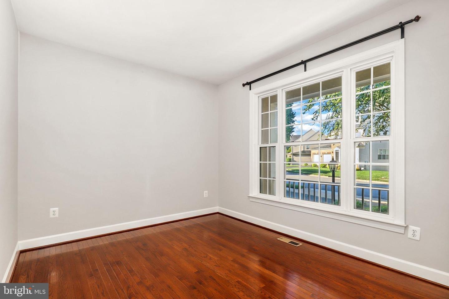 10741 MONOCACY WAY, MANASSAS, Virginia 20112, 6 Bedrooms Bedrooms, ,5 BathroomsBathrooms,Residential,For sale,10741 MONOCACY WAY,VAPW2106160 MLS # VAPW2106160