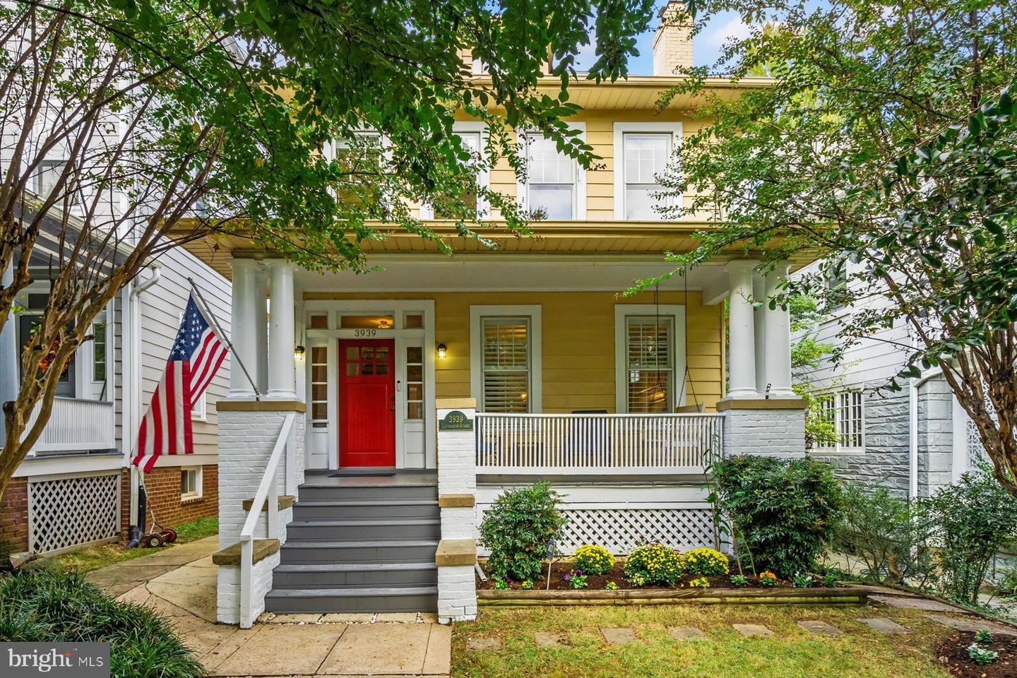 3939 LIVINGSTON ST NW, WASHINGTON, District Of Columbia 20015, 4 Bedrooms Bedrooms, ,3 BathroomsBathrooms,Residential,For sale,3939 LIVINGSTON ST NW,DCDC2227450 MLS # DCDC2227450