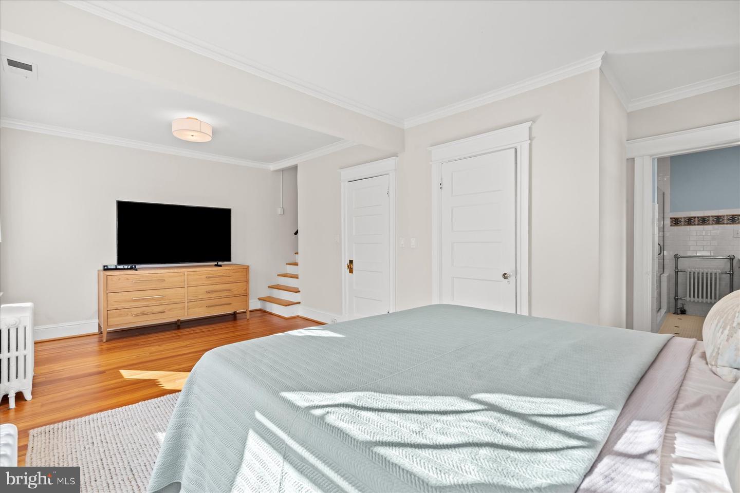 3939 LIVINGSTON ST NW, WASHINGTON, District Of Columbia 20015, 4 Bedrooms Bedrooms, ,3 BathroomsBathrooms,Residential,For sale,3939 LIVINGSTON ST NW,DCDC2227450 MLS # DCDC2227450