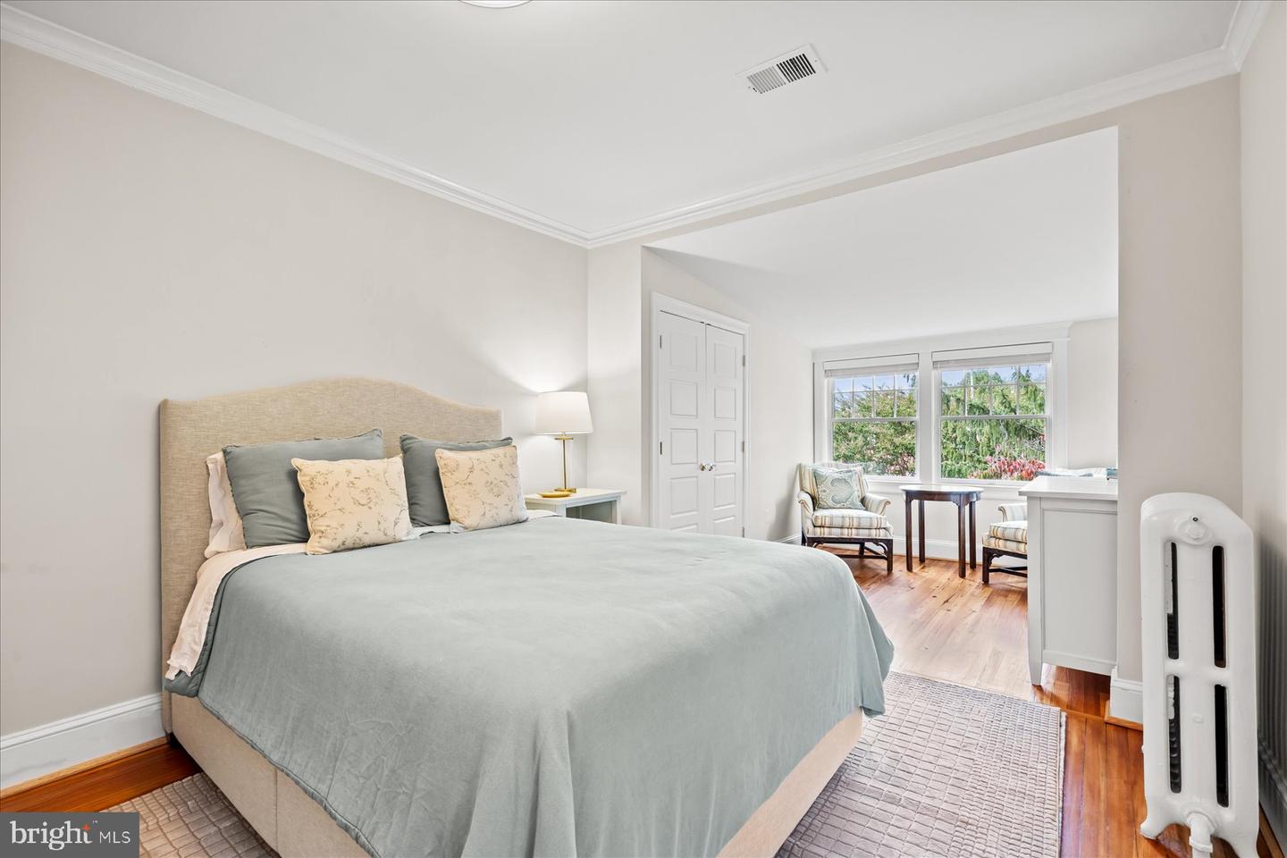 3939 LIVINGSTON ST NW, WASHINGTON, District Of Columbia 20015, 4 Bedrooms Bedrooms, ,3 BathroomsBathrooms,Residential,For sale,3939 LIVINGSTON ST NW,DCDC2227450 MLS # DCDC2227450