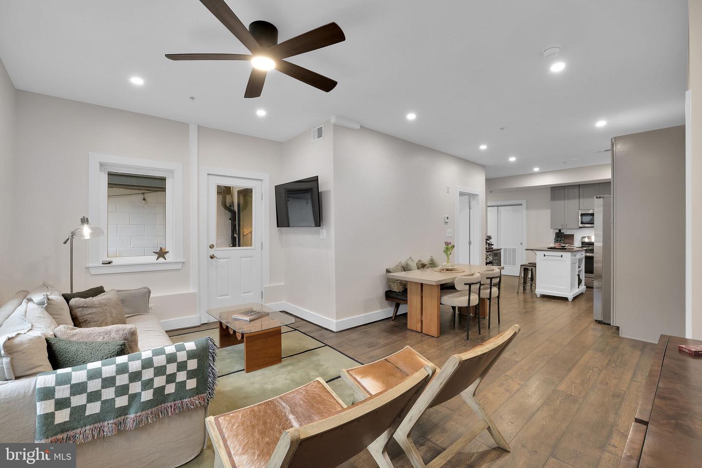 712 KEARNY ST NE #5, WASHINGTON, District Of Columbia 20017, 2 Bedrooms Bedrooms, ,2 BathroomsBathrooms,Residential,For sale,712 KEARNY ST NE #5,DCDC2227454 MLS # DCDC2227454
