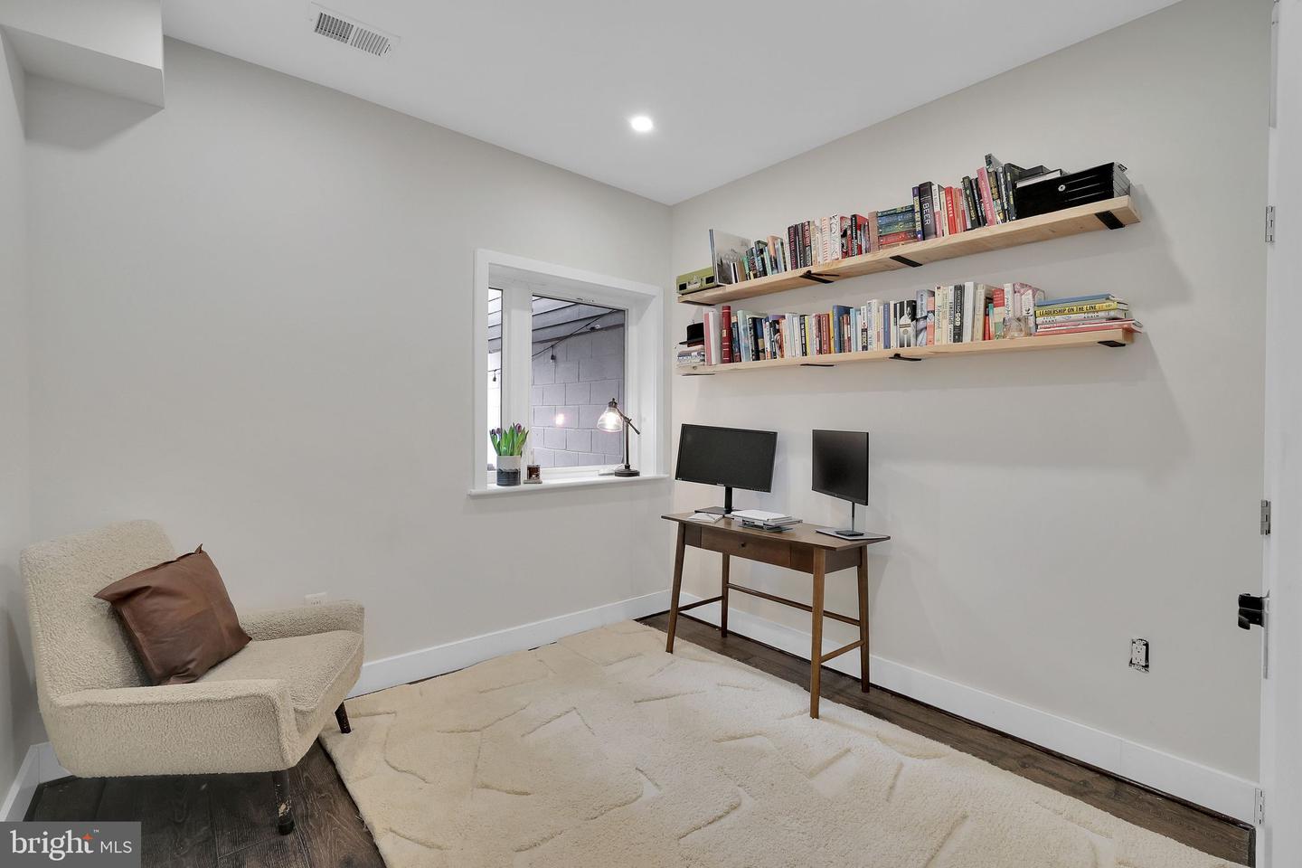 712 KEARNY ST NE #5, WASHINGTON, District Of Columbia 20017, 2 Bedrooms Bedrooms, ,2 BathroomsBathrooms,Residential,For sale,712 KEARNY ST NE #5,DCDC2227454 MLS # DCDC2227454