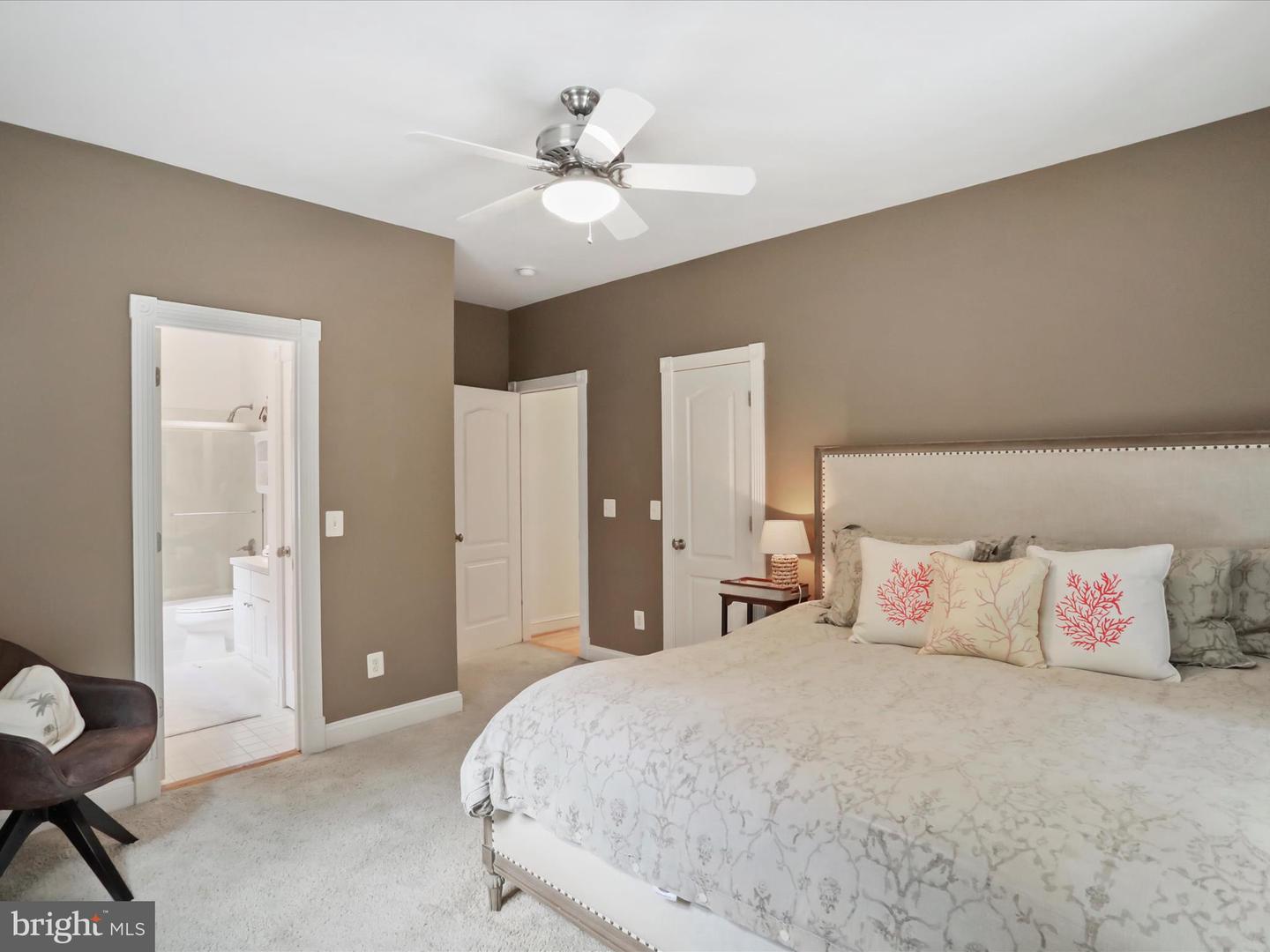 19935 FOGGY BOTTOM RD, BLUEMONT, Virginia 20135, 4 Bedrooms Bedrooms, ,3 BathroomsBathrooms,Residential,For sale,19935 FOGGY BOTTOM RD,VALO2109092 MLS # VALO2109092