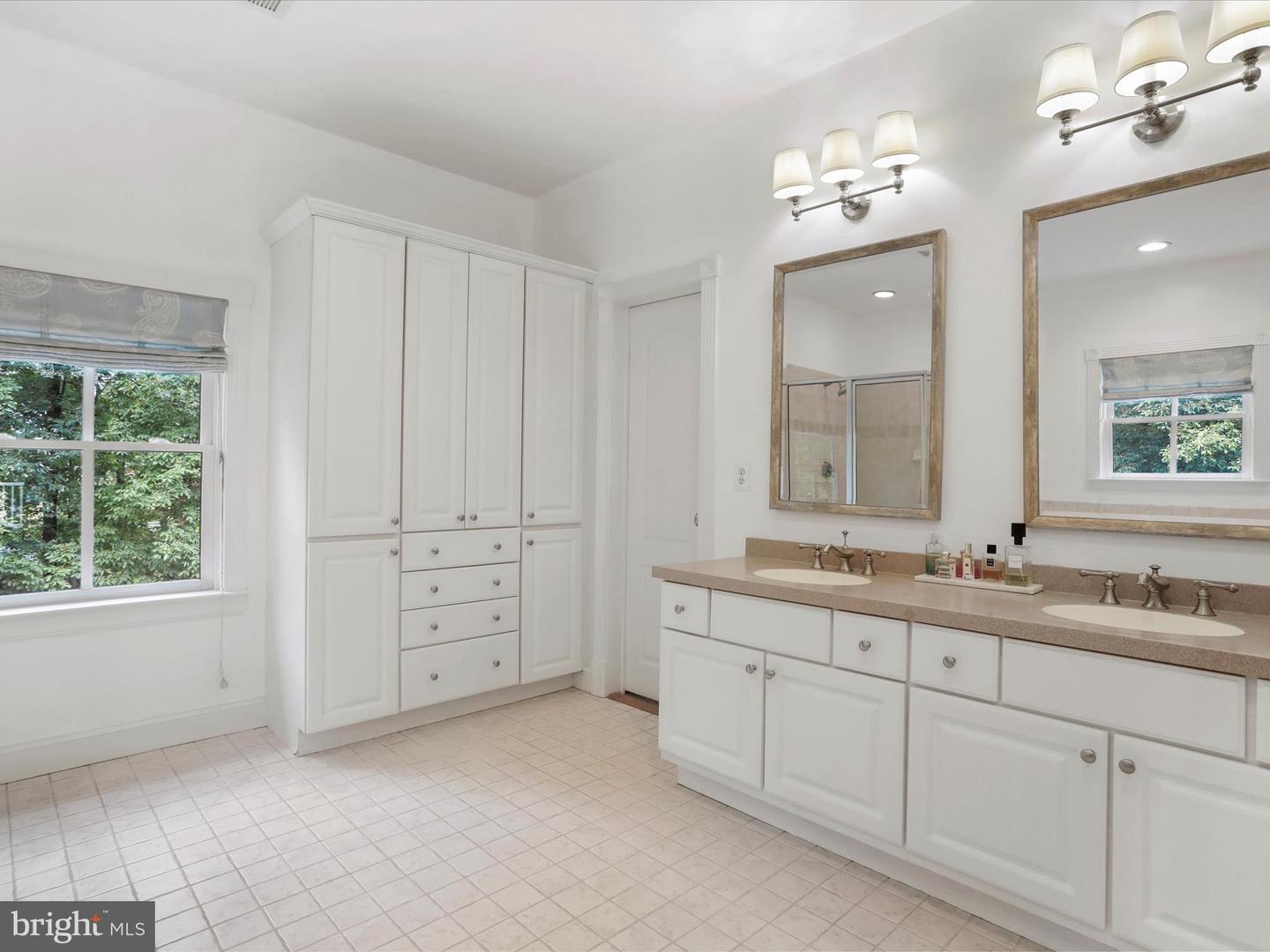19935 FOGGY BOTTOM RD, BLUEMONT, Virginia 20135, 4 Bedrooms Bedrooms, ,3 BathroomsBathrooms,Residential,For sale,19935 FOGGY BOTTOM RD,VALO2109092 MLS # VALO2109092
