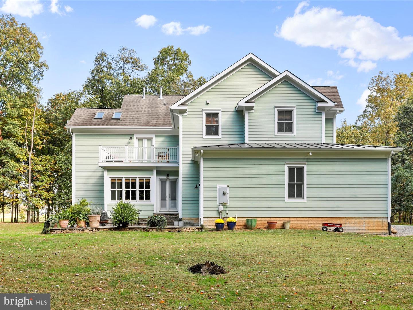 19935 FOGGY BOTTOM RD, BLUEMONT, Virginia 20135, 4 Bedrooms Bedrooms, ,3 BathroomsBathrooms,Residential,For sale,19935 FOGGY BOTTOM RD,VALO2109092 MLS # VALO2109092