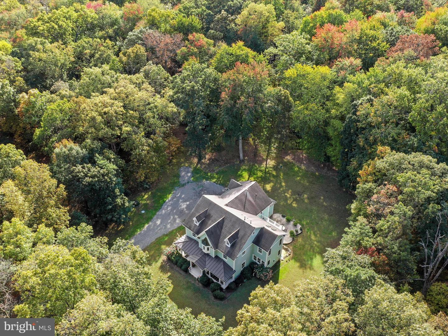 19935 FOGGY BOTTOM RD, BLUEMONT, Virginia 20135, 4 Bedrooms Bedrooms, ,3 BathroomsBathrooms,Residential,For sale,19935 FOGGY BOTTOM RD,VALO2109092 MLS # VALO2109092