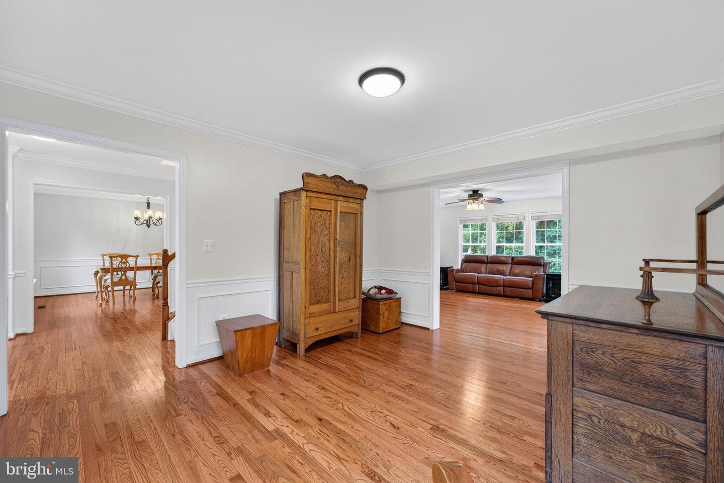 12841 DUSTY WILLOW RD, MANASSAS, Virginia 20112, 4 Bedrooms Bedrooms, 9 Rooms Rooms,4 BathroomsBathrooms,Residential,For sale,12841 DUSTY WILLOW RD,VAPW2106170 MLS # VAPW2106170