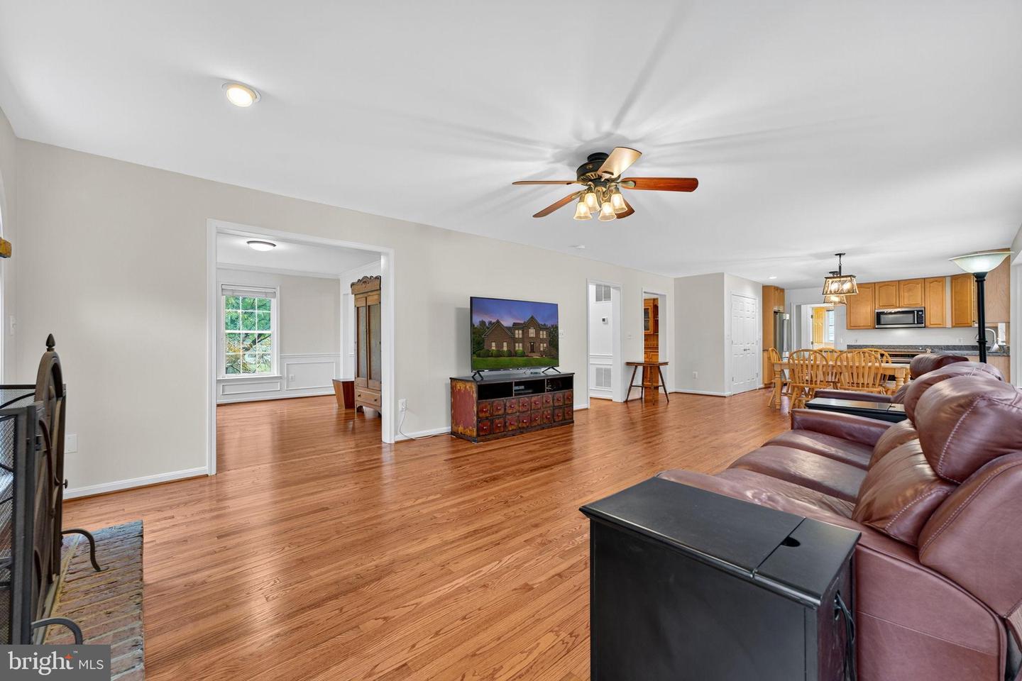 12841 DUSTY WILLOW RD, MANASSAS, Virginia 20112, 4 Bedrooms Bedrooms, 9 Rooms Rooms,4 BathroomsBathrooms,Residential,For sale,12841 DUSTY WILLOW RD,VAPW2106170 MLS # VAPW2106170