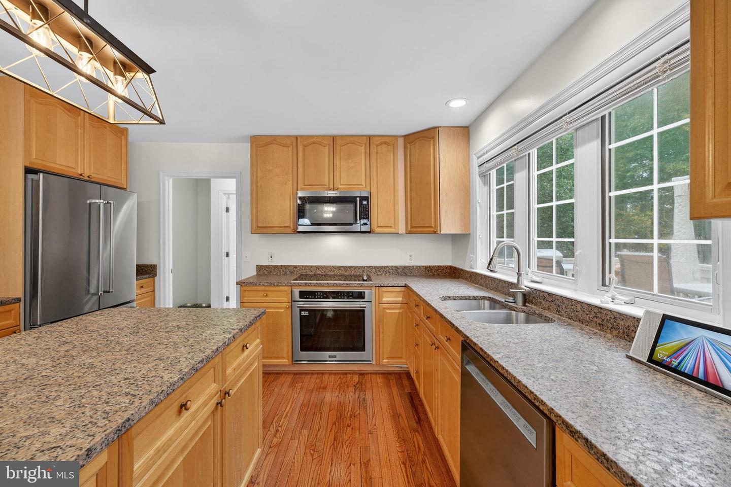 12841 DUSTY WILLOW RD, MANASSAS, Virginia 20112, 4 Bedrooms Bedrooms, 9 Rooms Rooms,4 BathroomsBathrooms,Residential,For sale,12841 DUSTY WILLOW RD,VAPW2106170 MLS # VAPW2106170