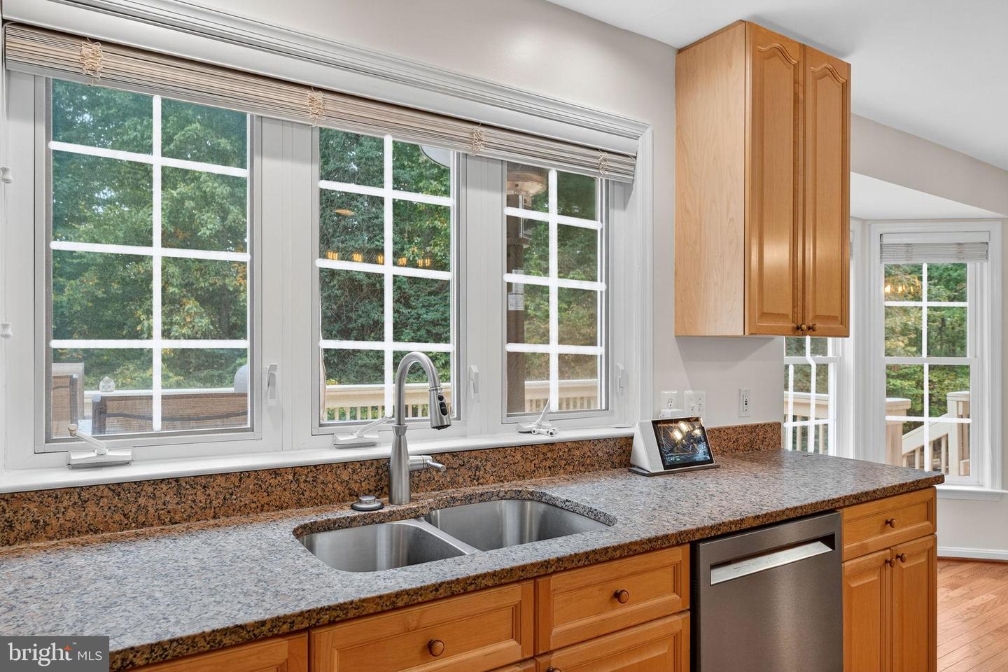 12841 DUSTY WILLOW RD, MANASSAS, Virginia 20112, 4 Bedrooms Bedrooms, 9 Rooms Rooms,4 BathroomsBathrooms,Residential,For sale,12841 DUSTY WILLOW RD,VAPW2106170 MLS # VAPW2106170