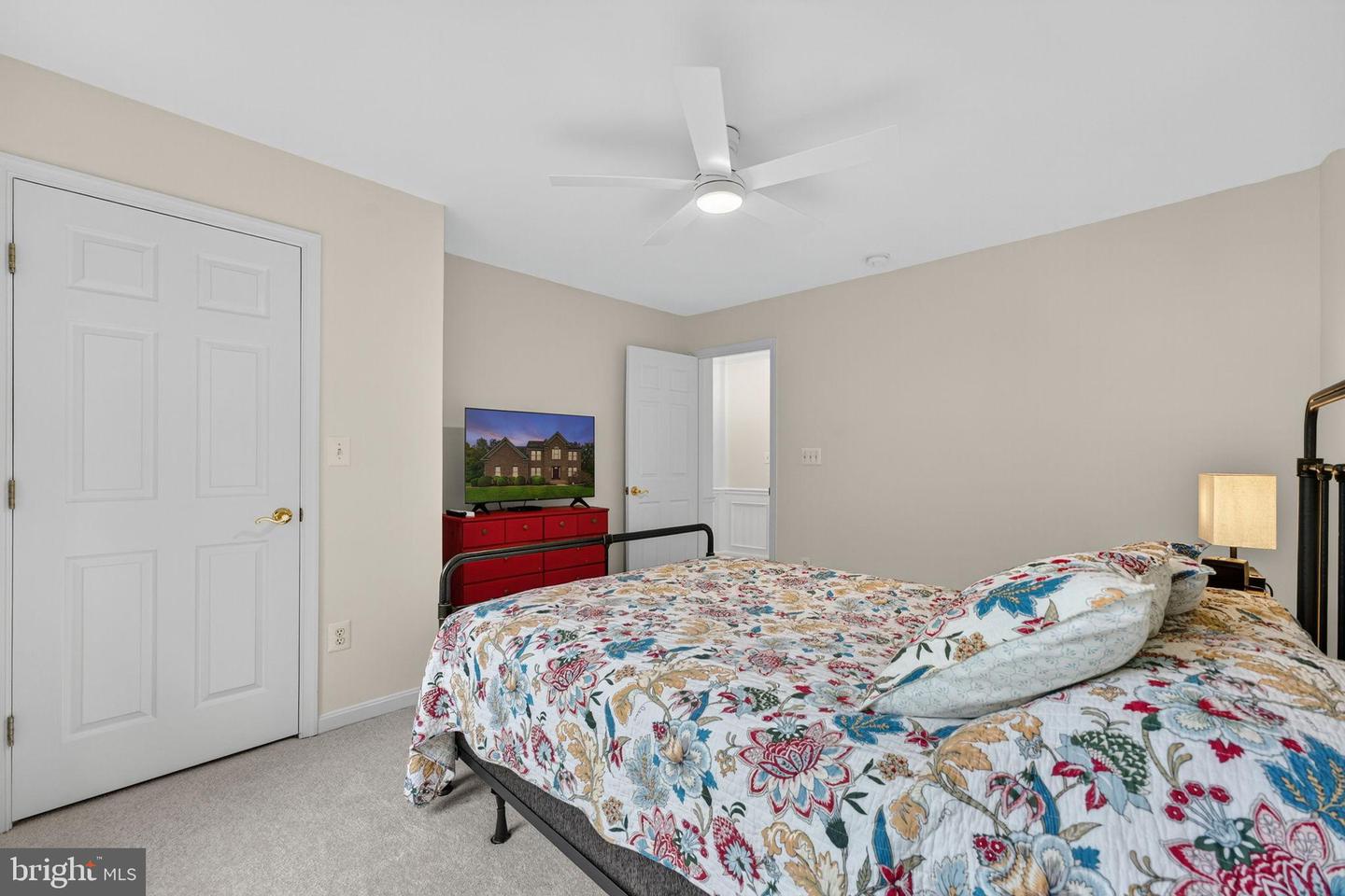 12841 DUSTY WILLOW RD, MANASSAS, Virginia 20112, 4 Bedrooms Bedrooms, 9 Rooms Rooms,4 BathroomsBathrooms,Residential,For sale,12841 DUSTY WILLOW RD,VAPW2106170 MLS # VAPW2106170