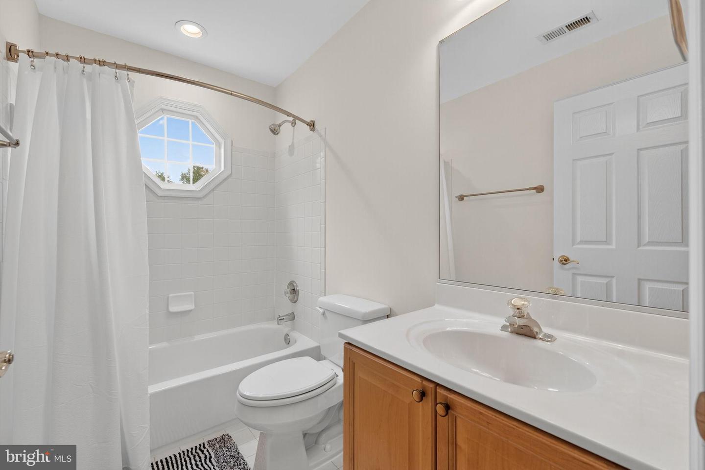 12841 DUSTY WILLOW RD, MANASSAS, Virginia 20112, 4 Bedrooms Bedrooms, 9 Rooms Rooms,4 BathroomsBathrooms,Residential,For sale,12841 DUSTY WILLOW RD,VAPW2106170 MLS # VAPW2106170