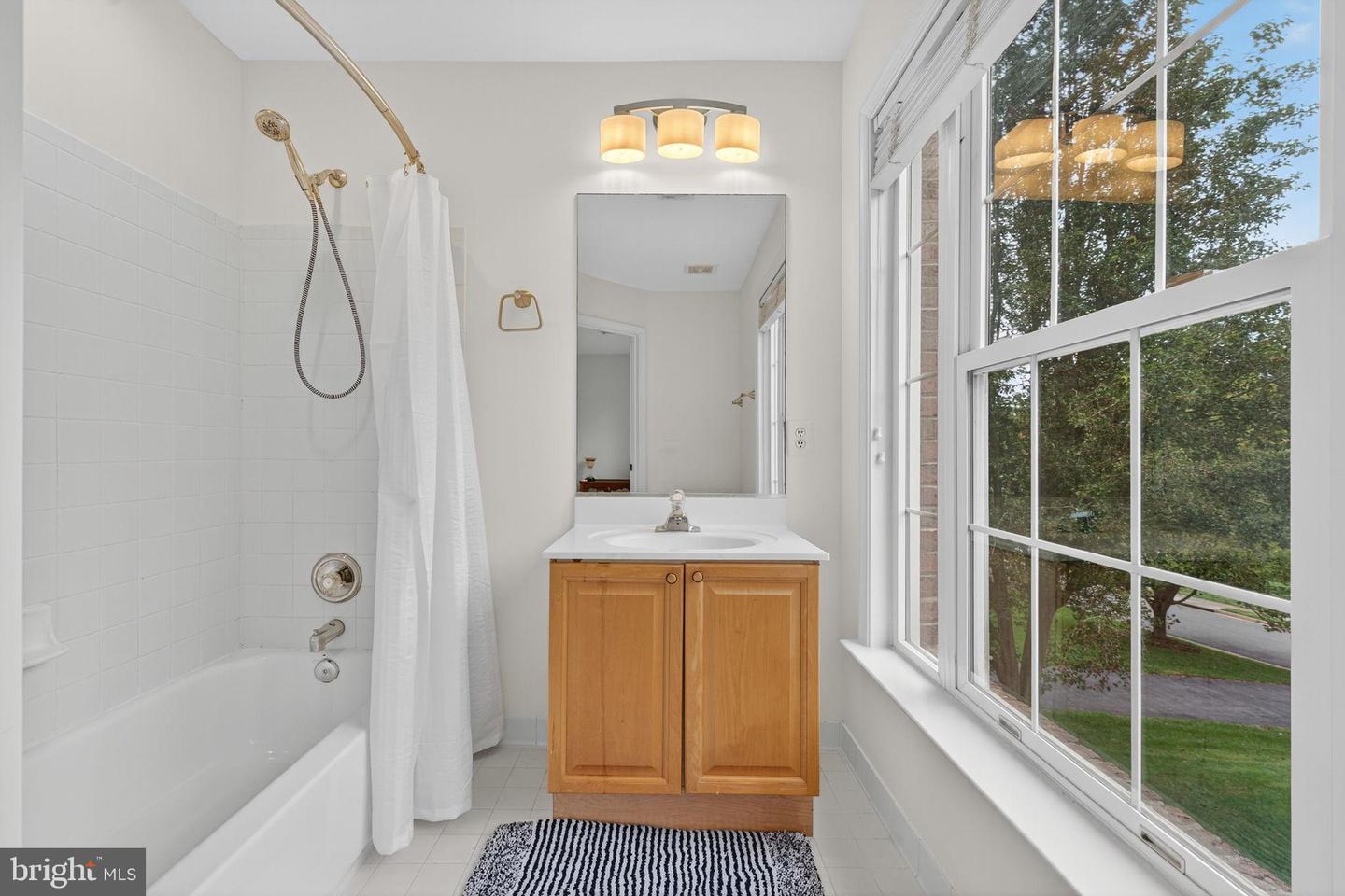 12841 DUSTY WILLOW RD, MANASSAS, Virginia 20112, 4 Bedrooms Bedrooms, 9 Rooms Rooms,4 BathroomsBathrooms,Residential,For sale,12841 DUSTY WILLOW RD,VAPW2106170 MLS # VAPW2106170