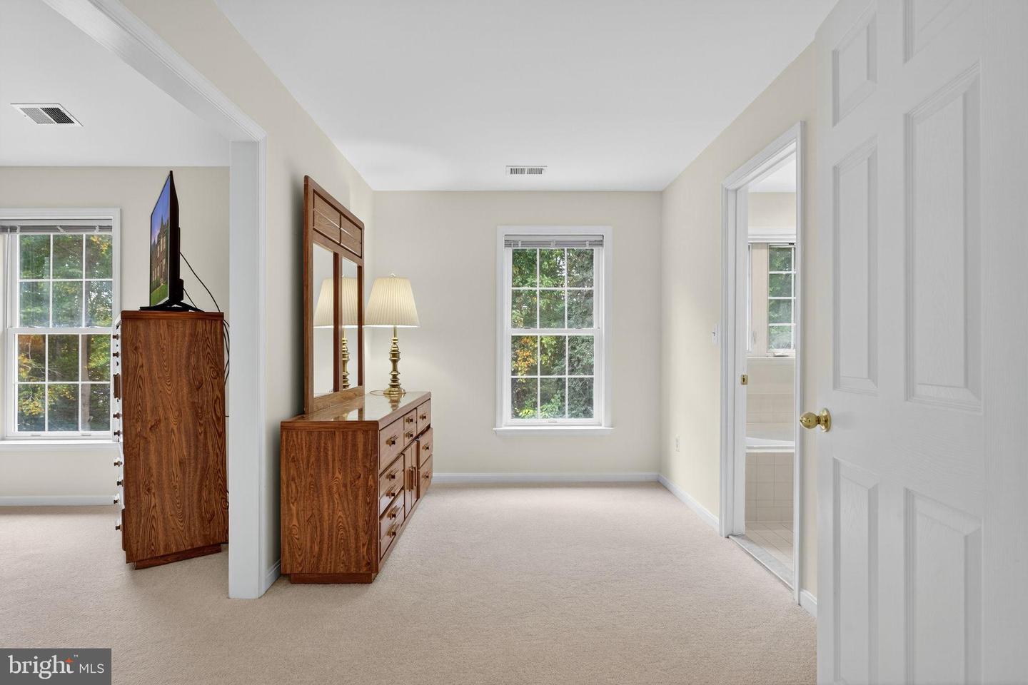 12841 DUSTY WILLOW RD, MANASSAS, Virginia 20112, 4 Bedrooms Bedrooms, 9 Rooms Rooms,4 BathroomsBathrooms,Residential,For sale,12841 DUSTY WILLOW RD,VAPW2106170 MLS # VAPW2106170